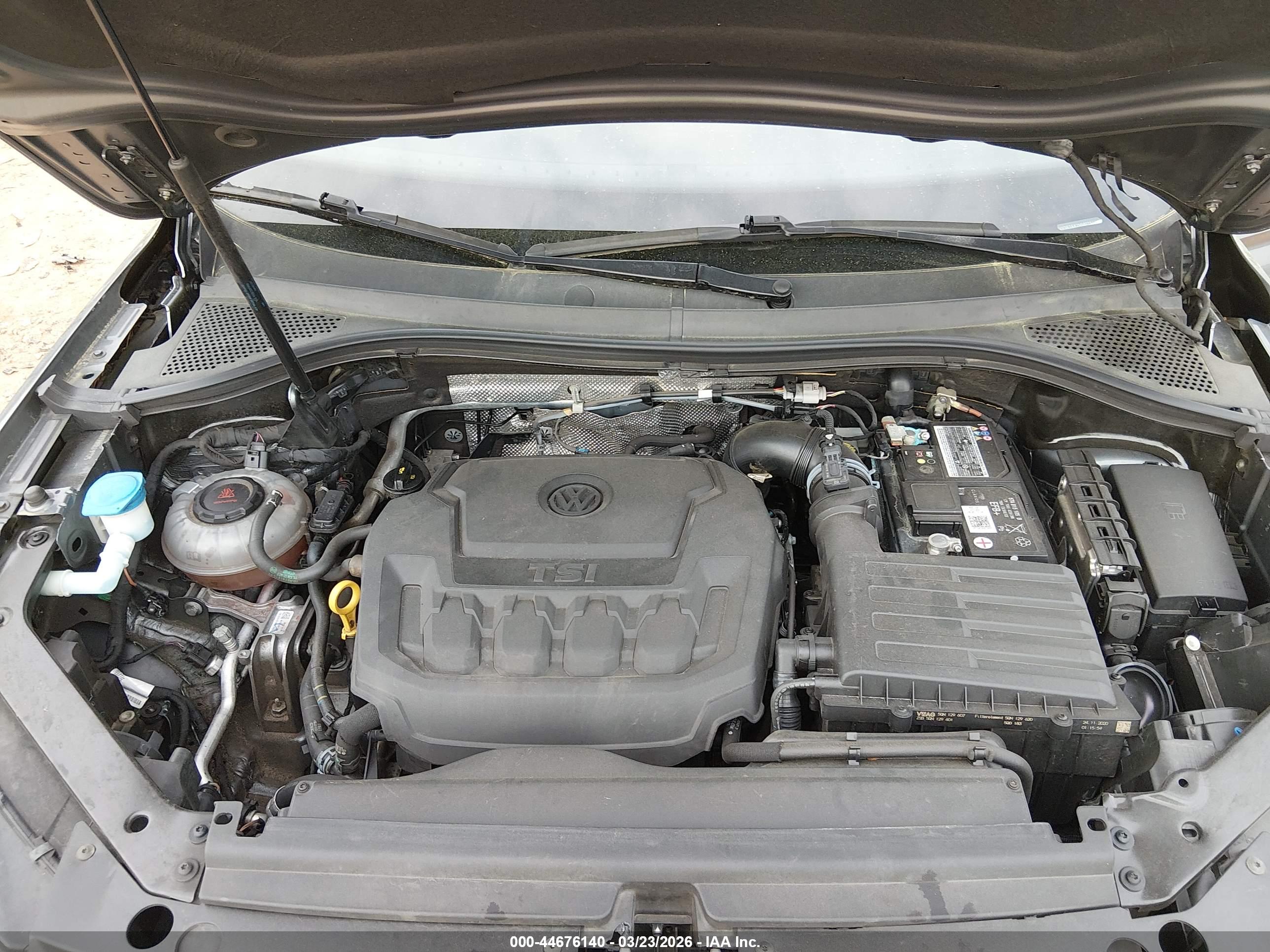 VOLKSWAGEN TIGUAN image 10