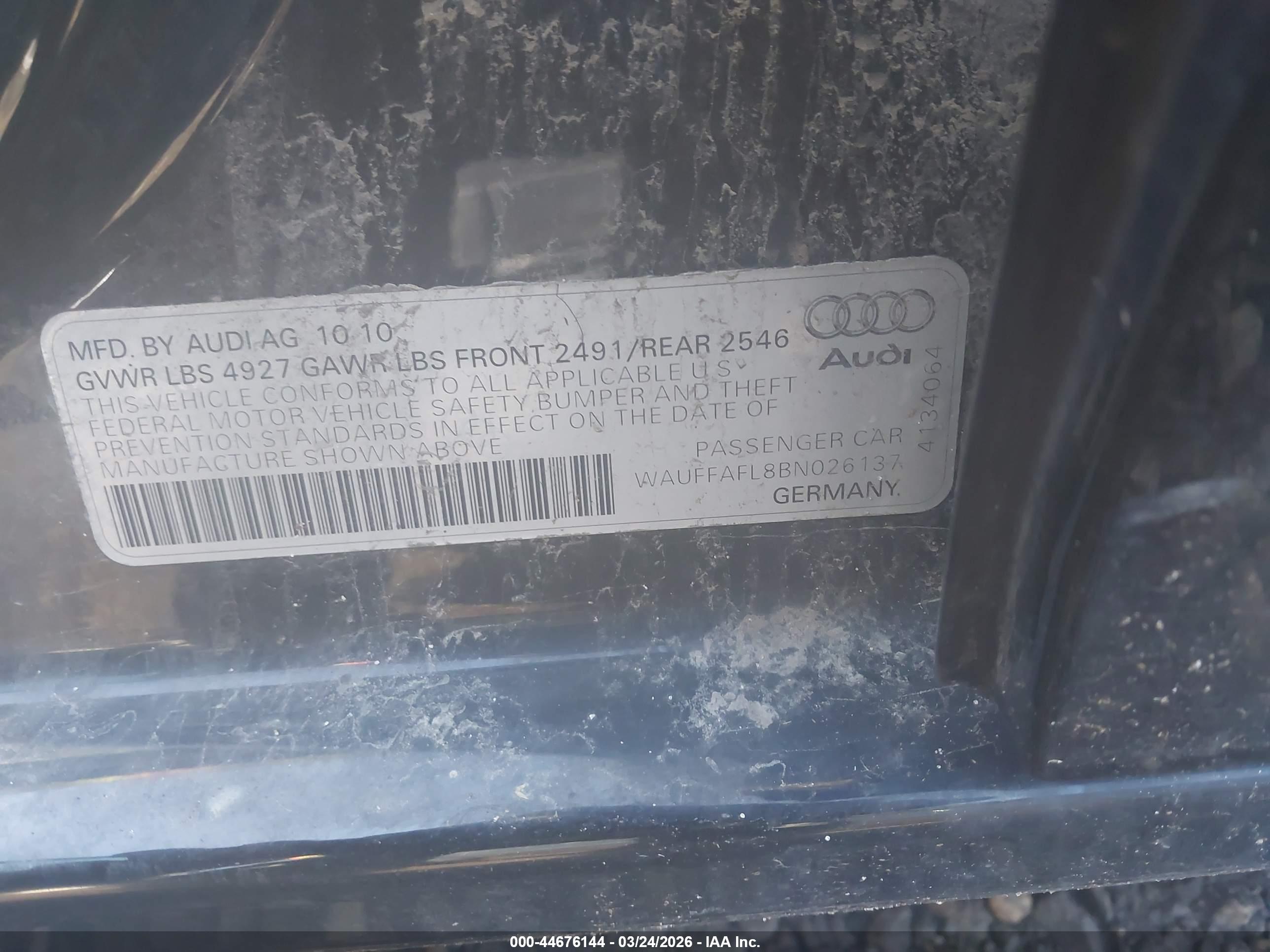 AUDI A4 image 9