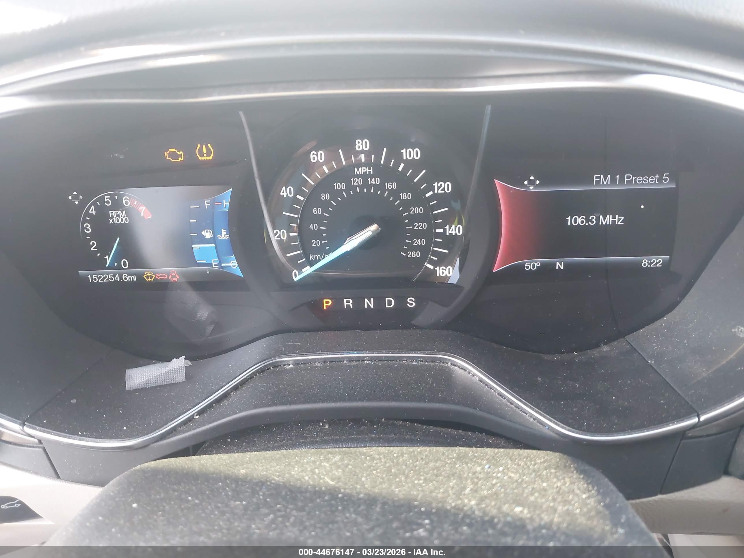 FORD FUSION image 7