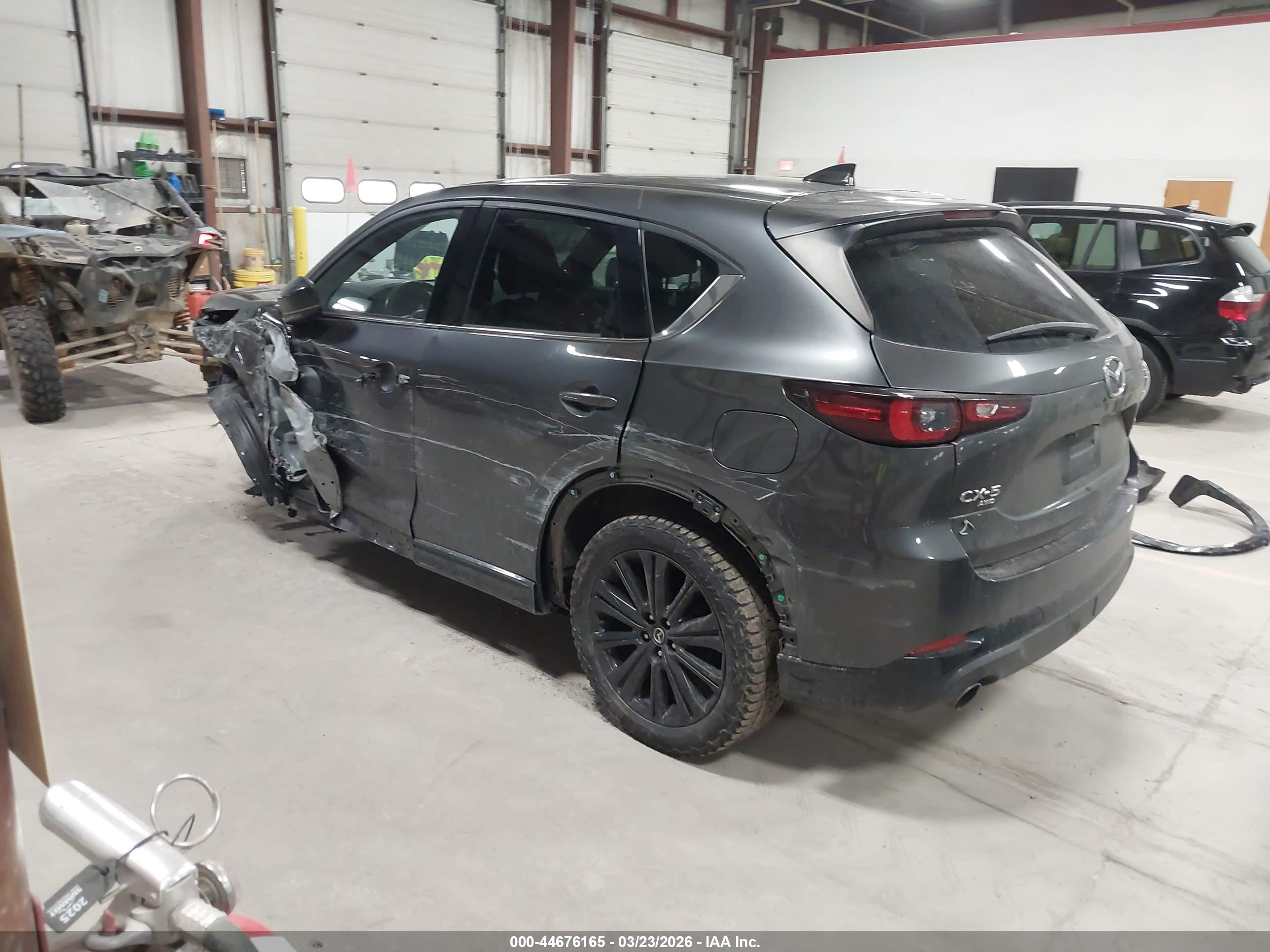 MAZDA CX-5 image 3