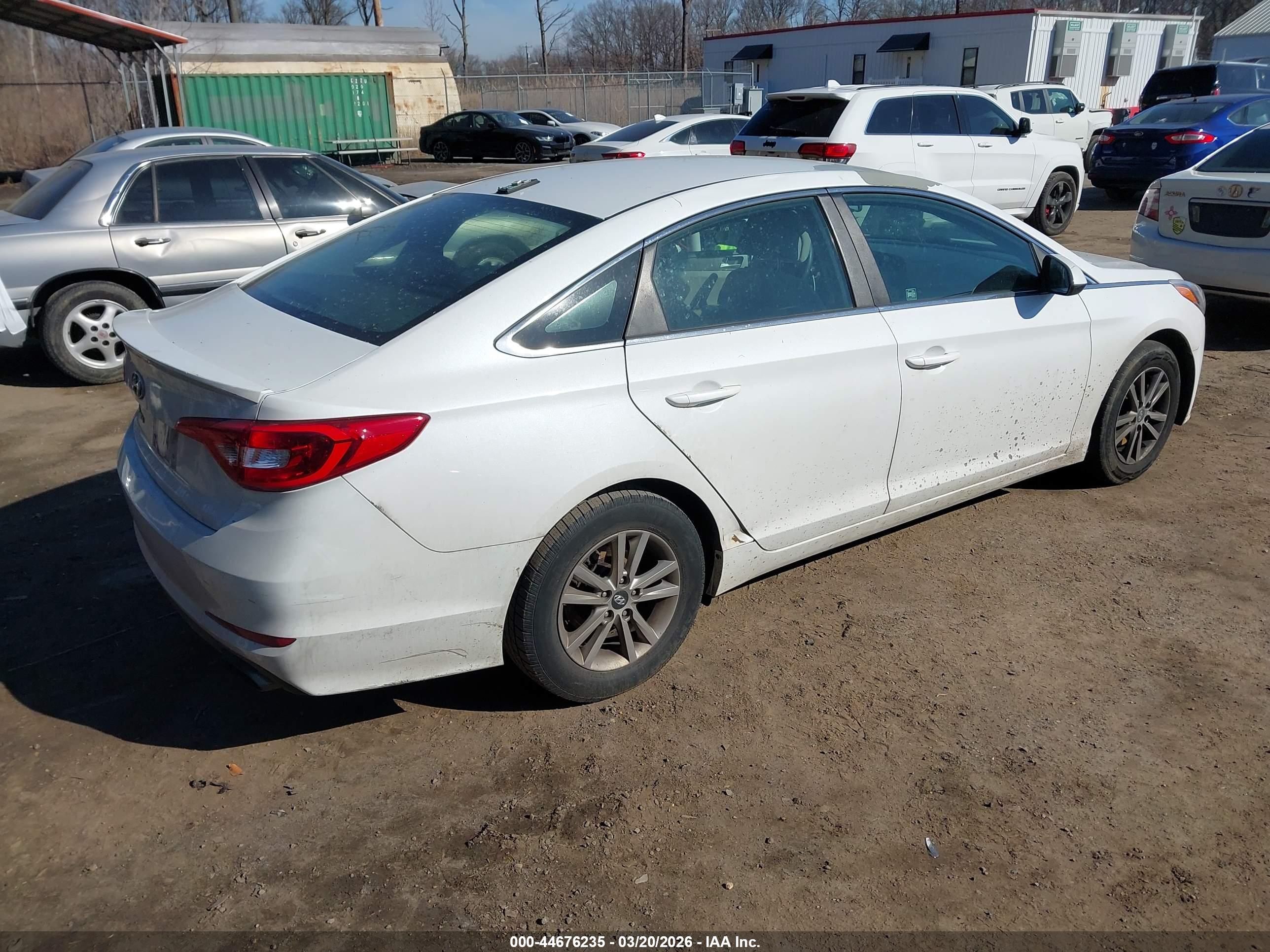 HYUNDAI SONATA image 4