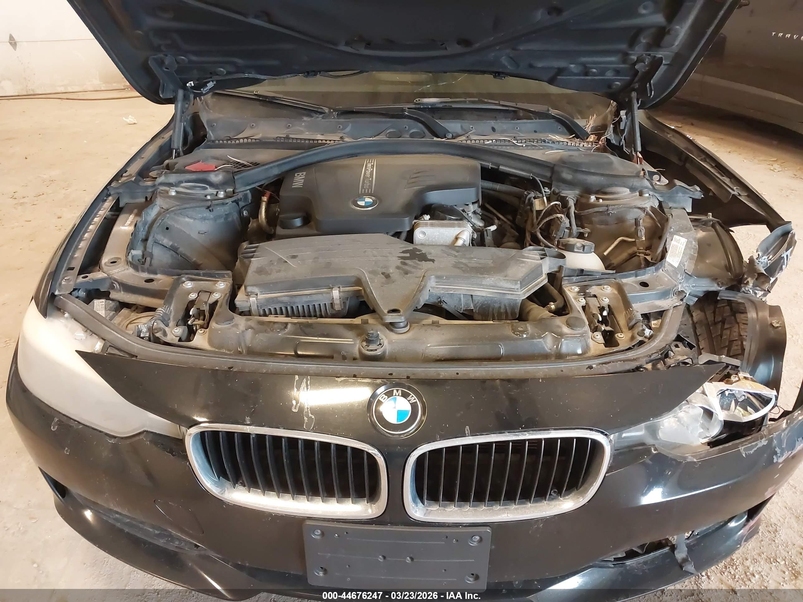 BMW 328I image 10