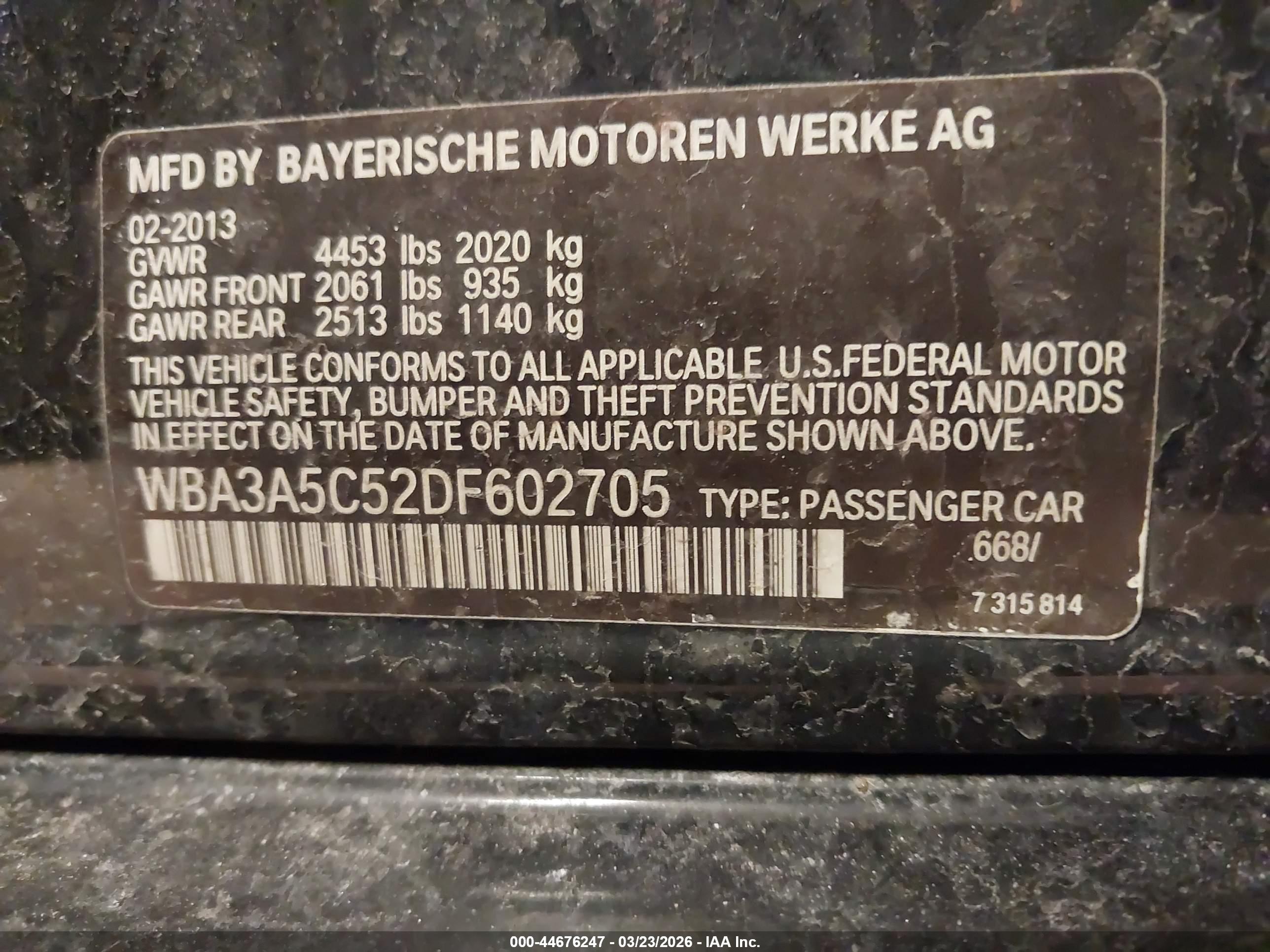 BMW 328I image 9