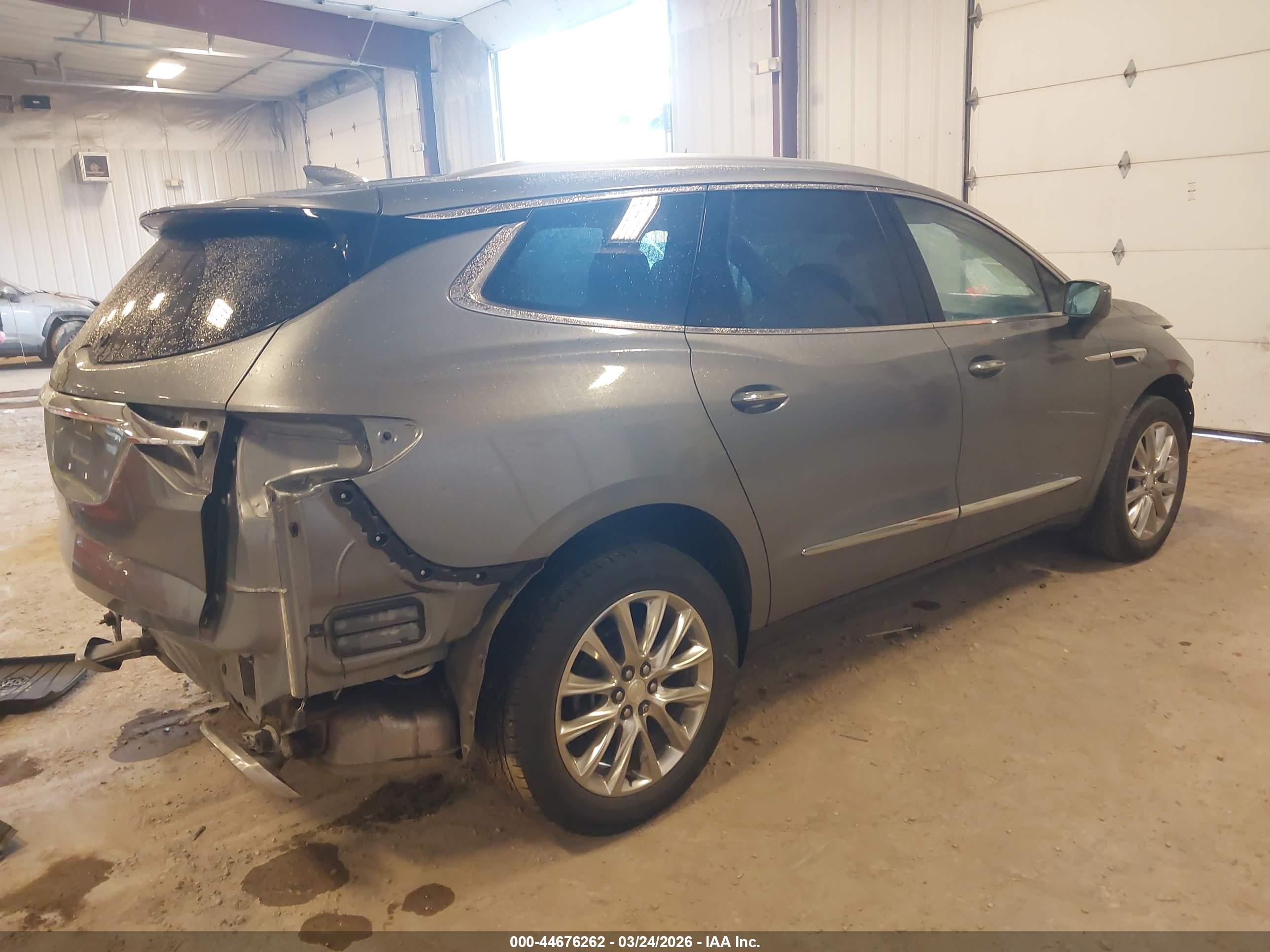 BUICK ENCLAVE image 4