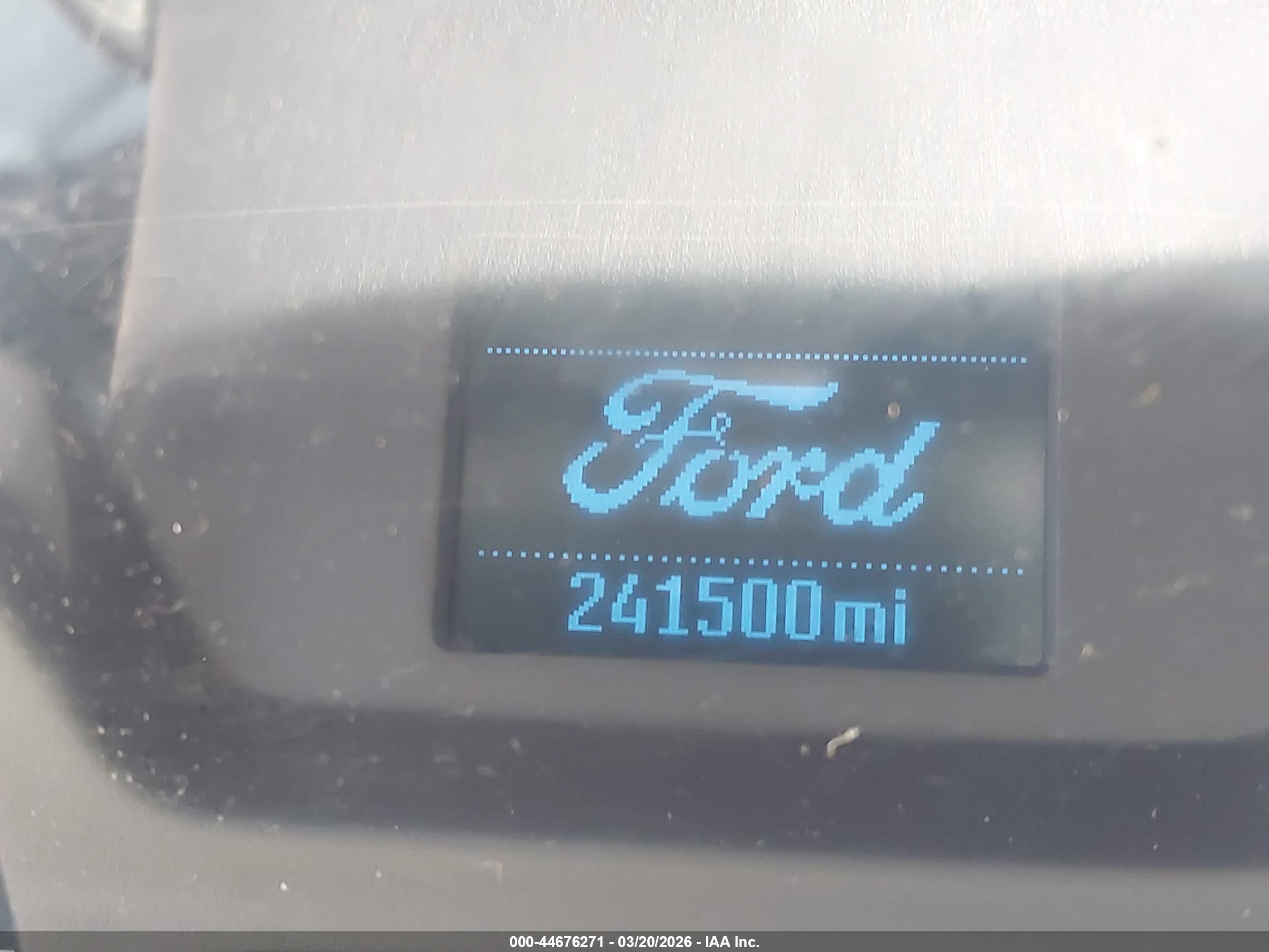 FORD TRANSIT-250 image 7