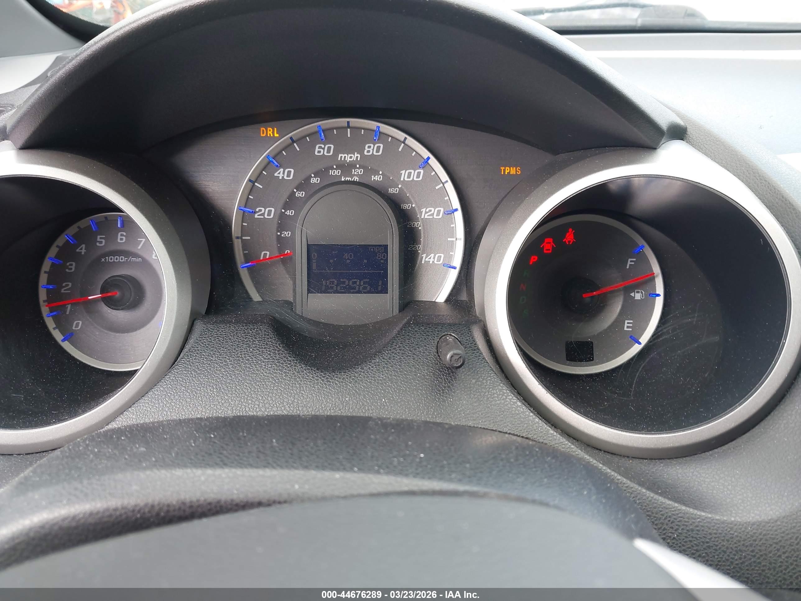 HONDA FIT image 7