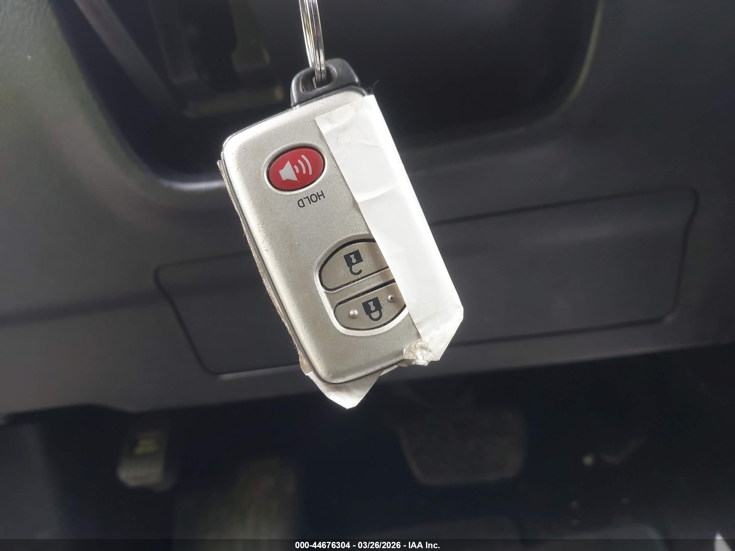 TOYOTA 4RUNNER image 11