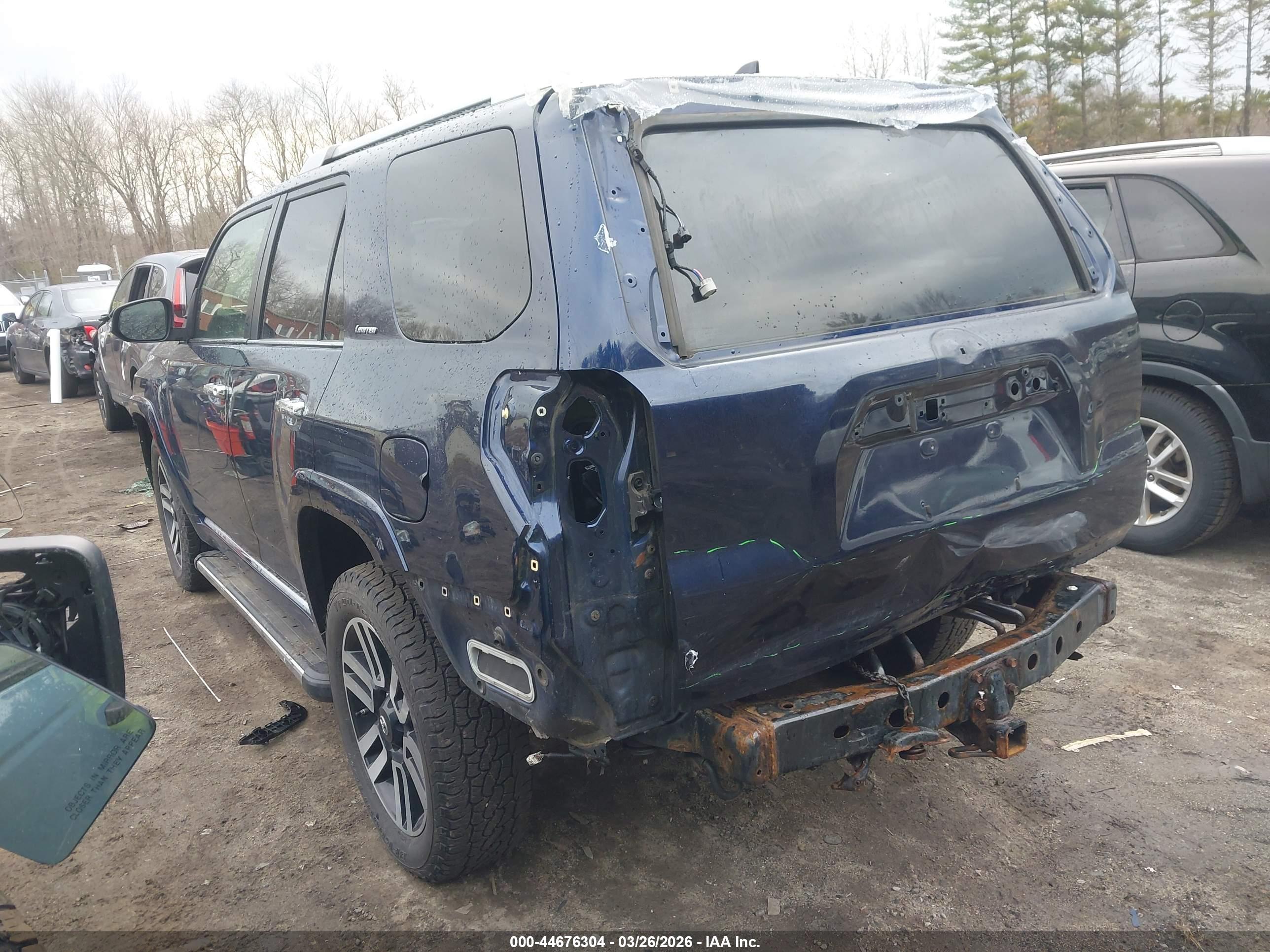 TOYOTA 4RUNNER image 3