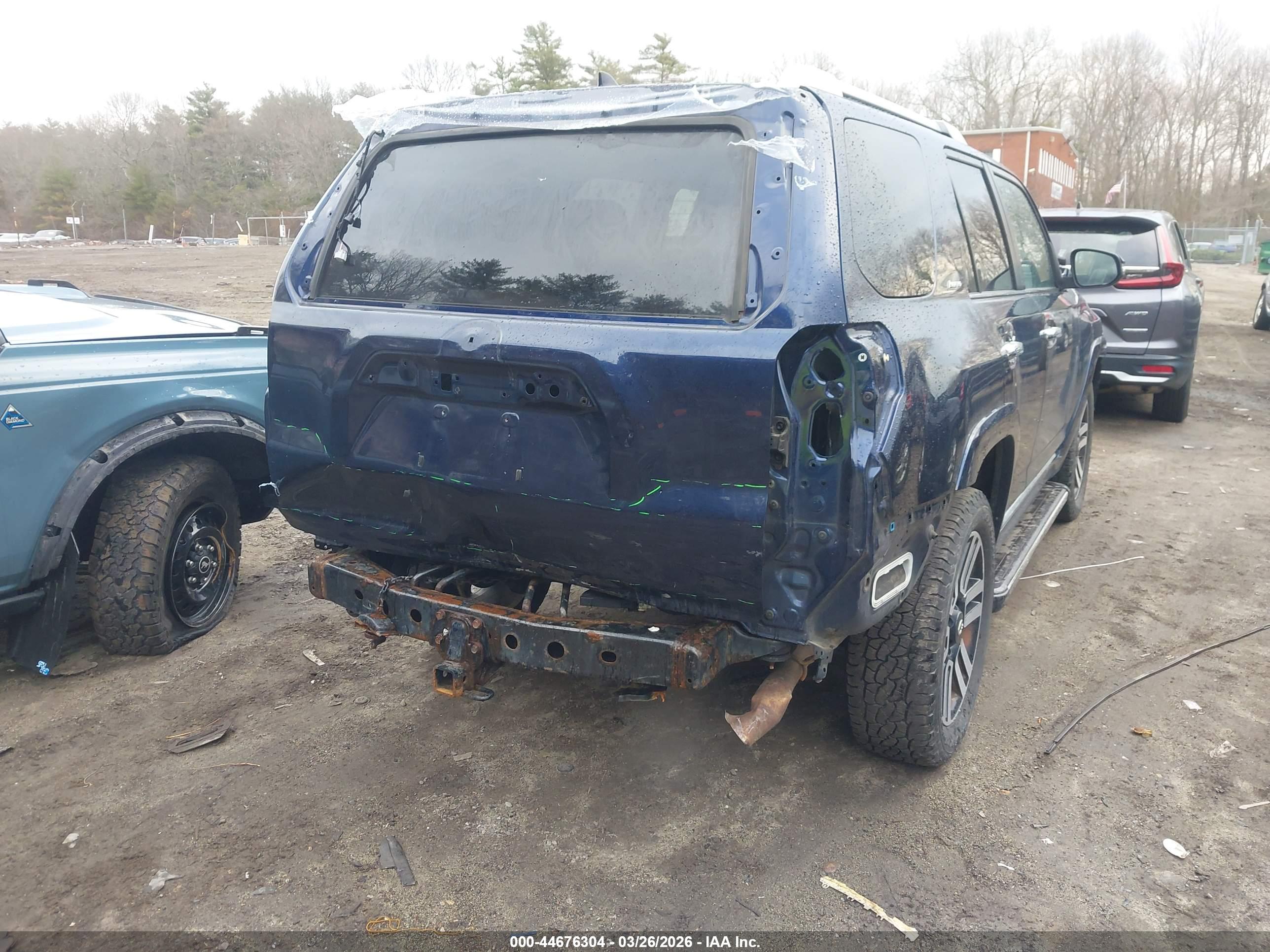 TOYOTA 4RUNNER image 4