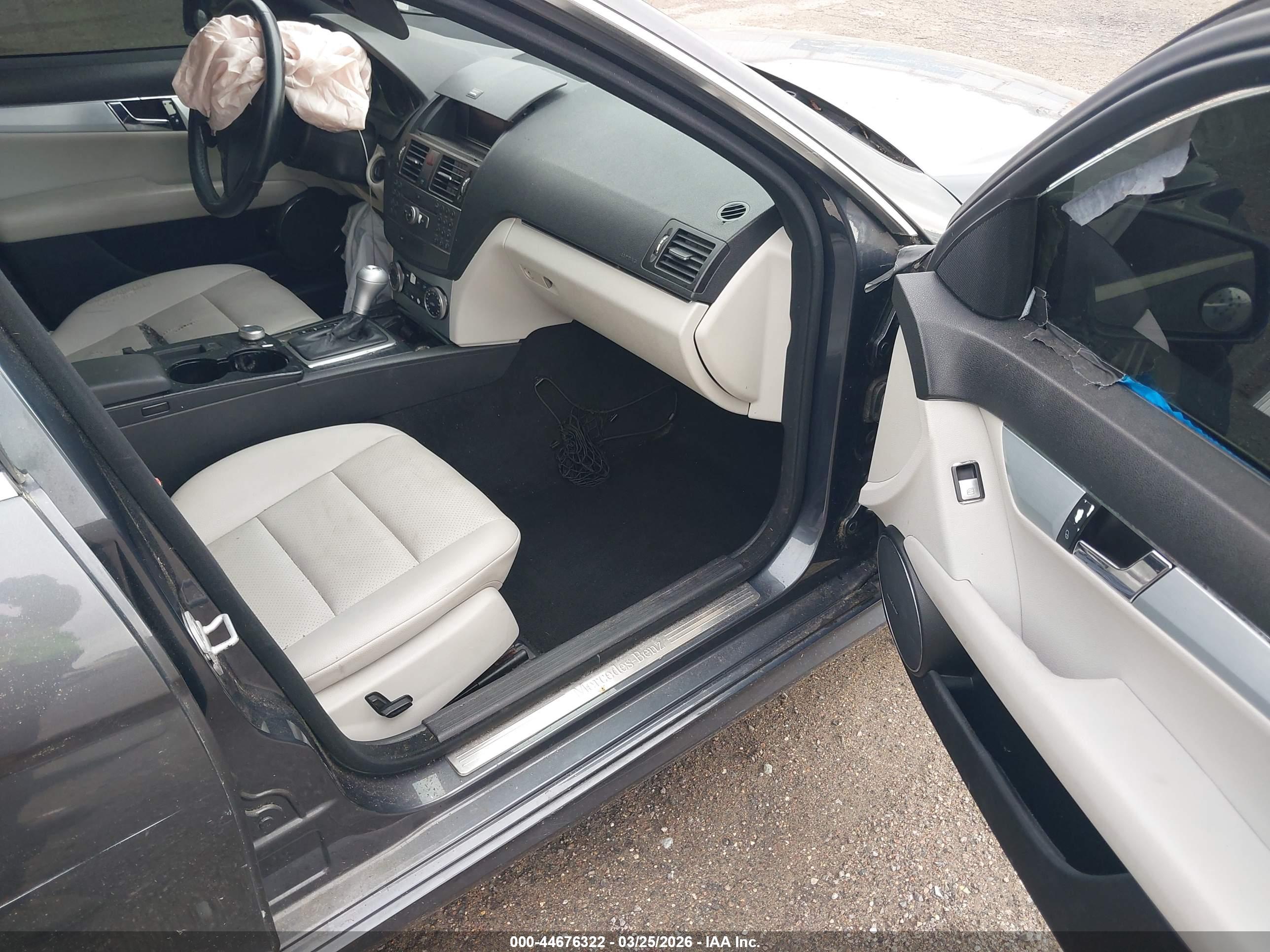 MERCEDES-BENZ C image 5