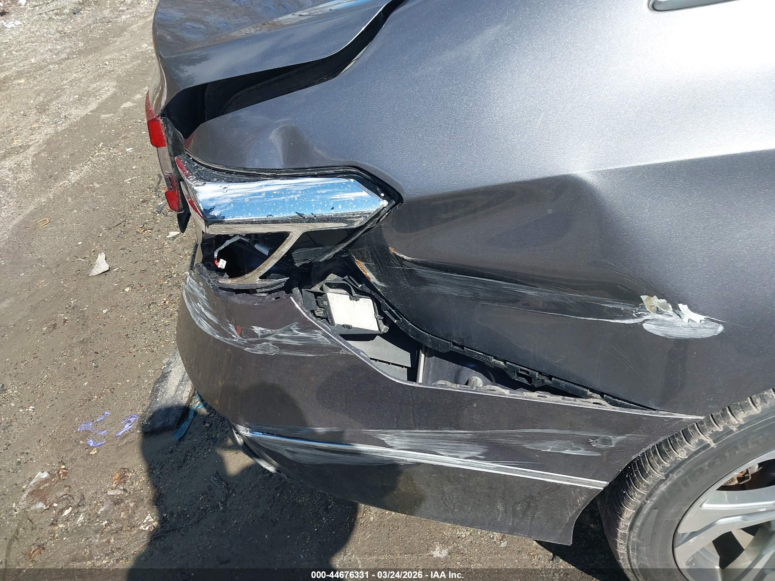 HONDA ACCORD image 6