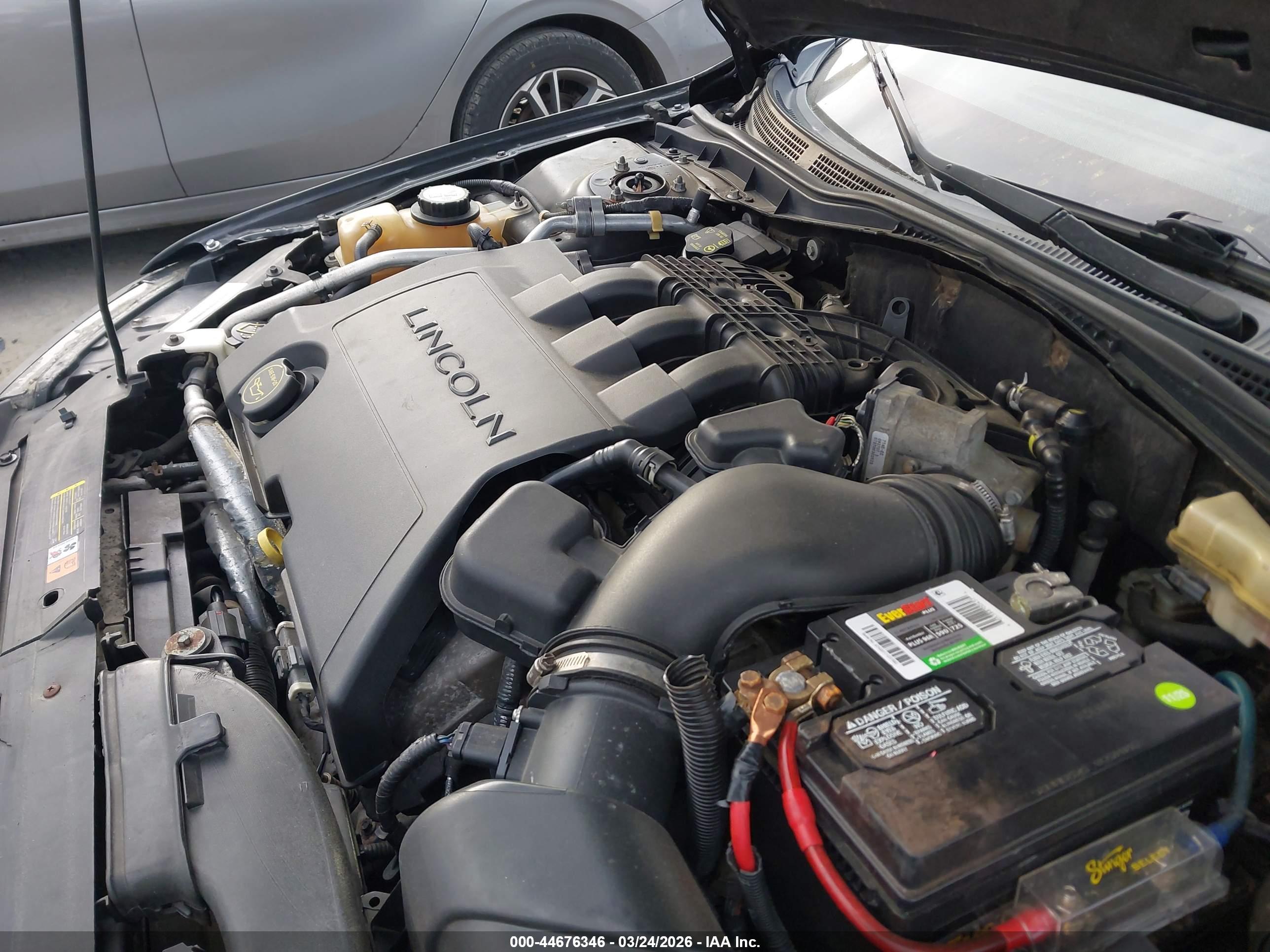 LINCOLN MKZ image 10