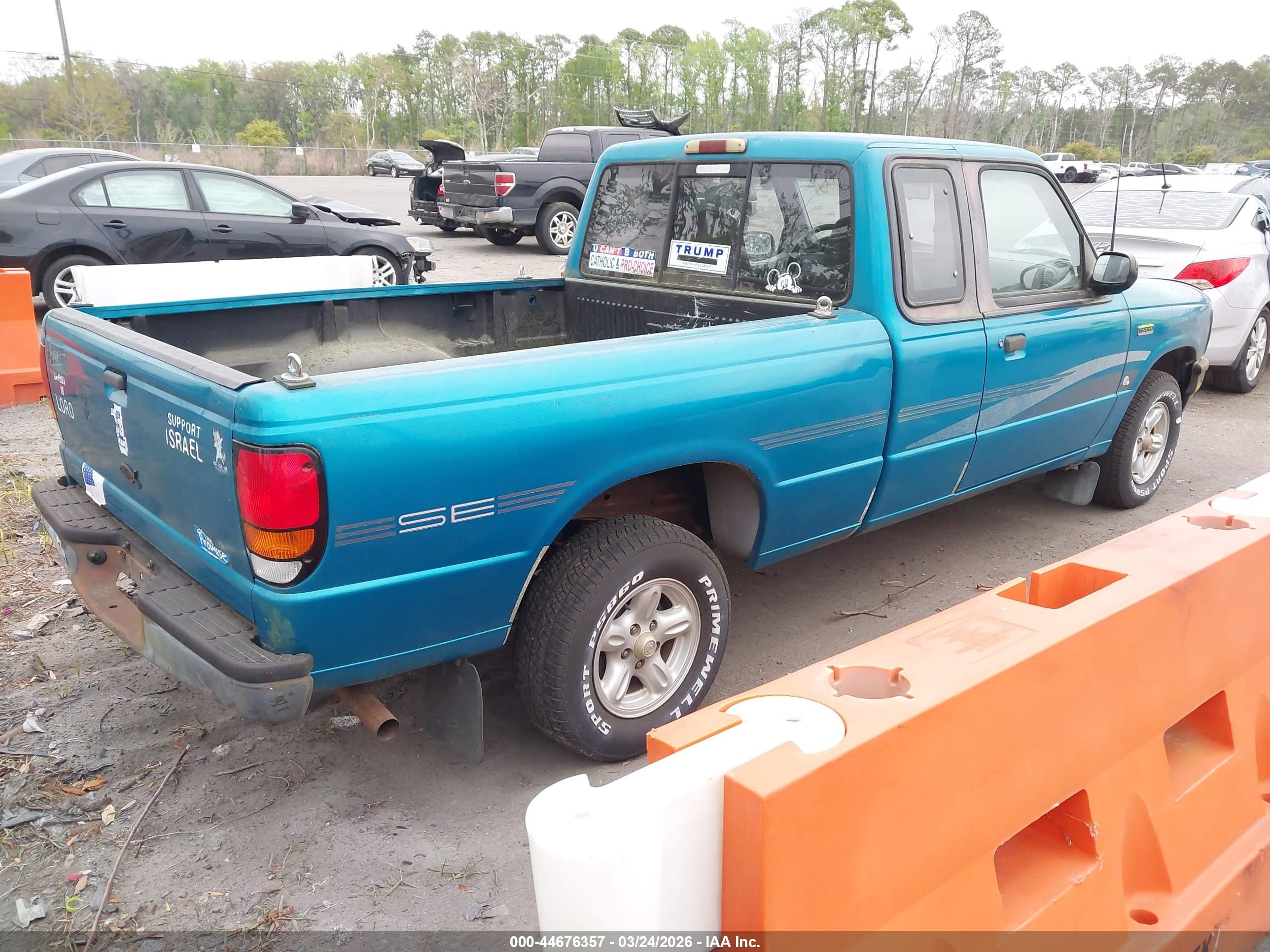 MAZDA B2300 image 4