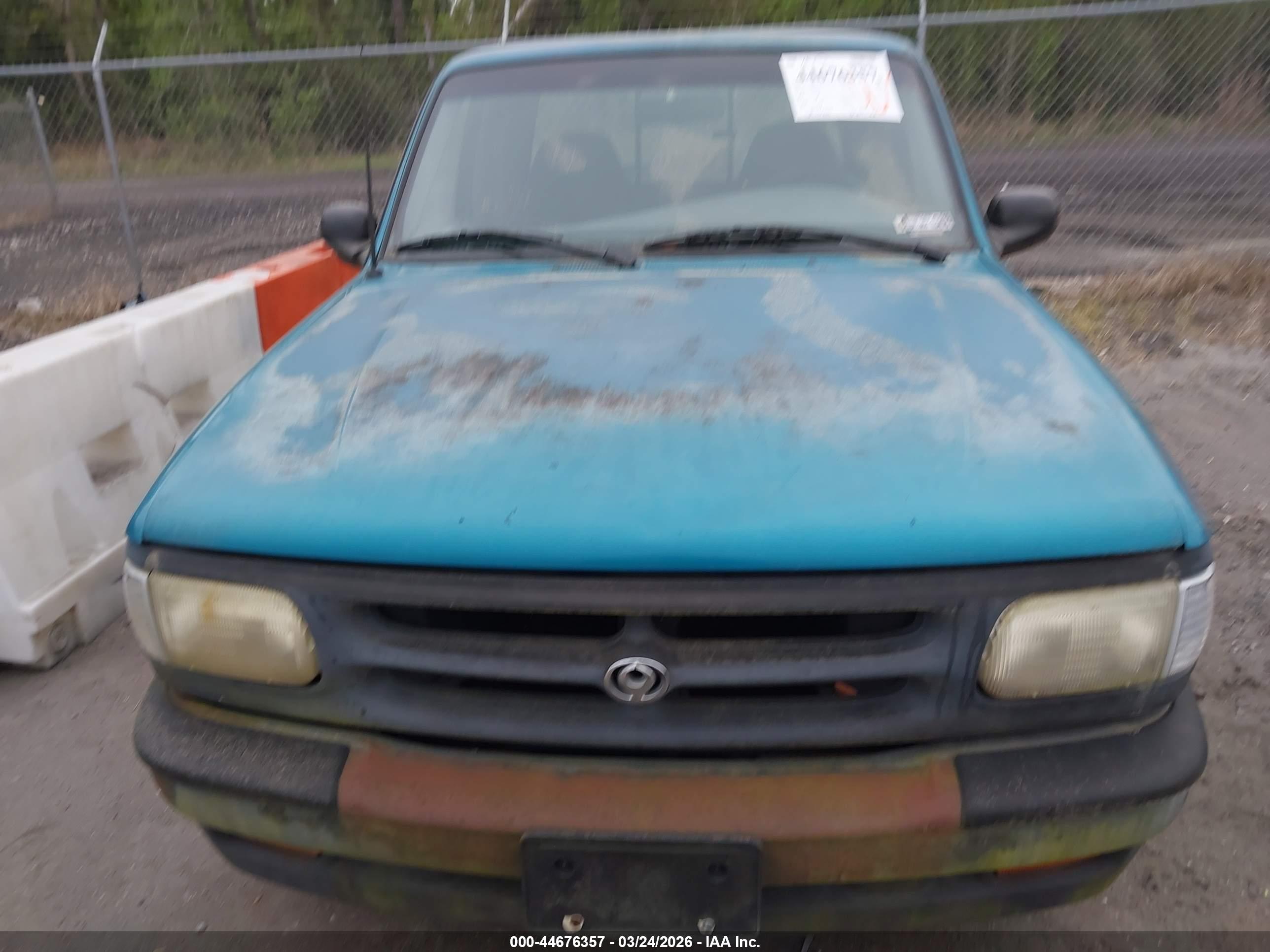 MAZDA B2300 image 6