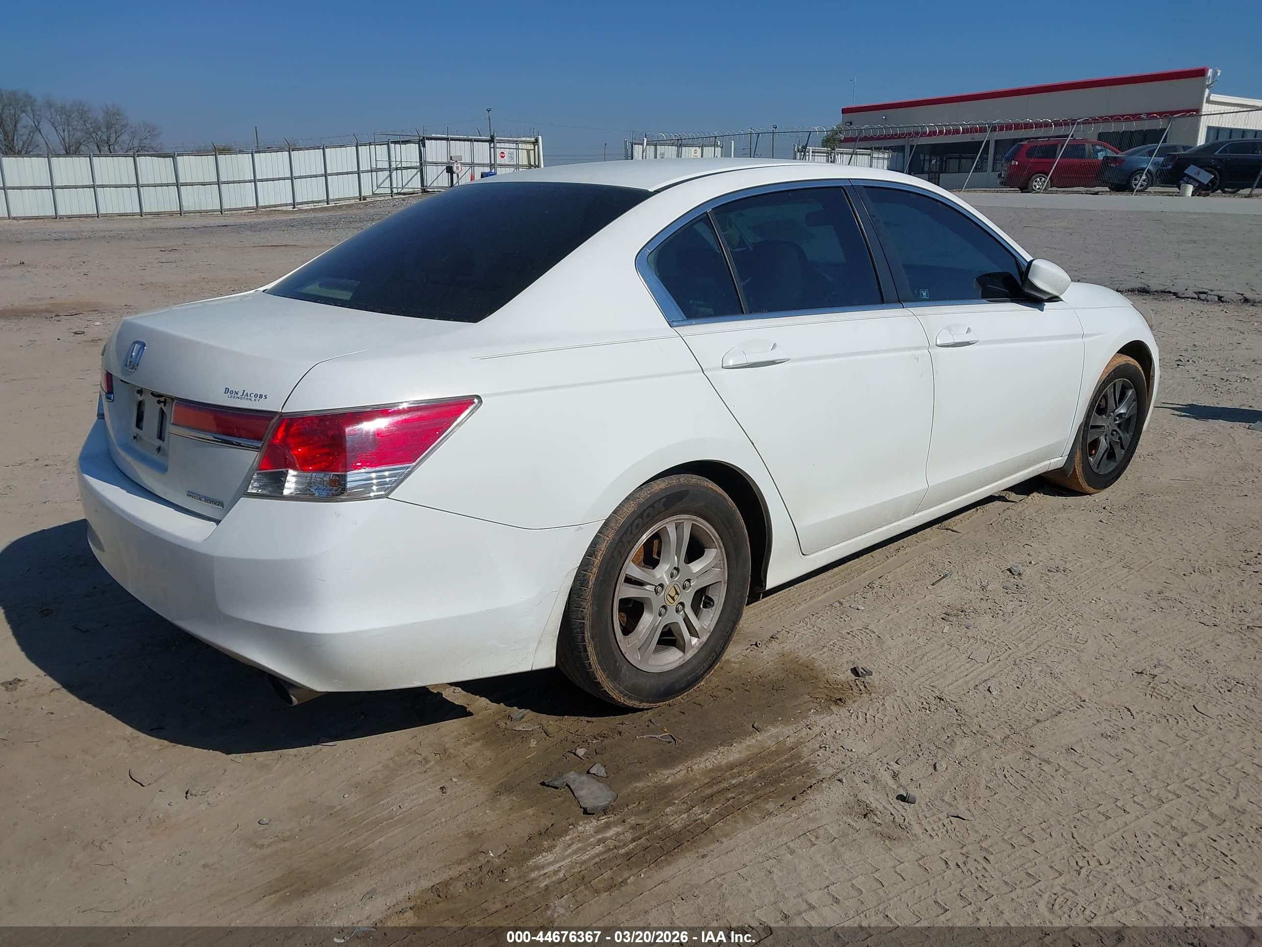 HONDA ACCORD image 4