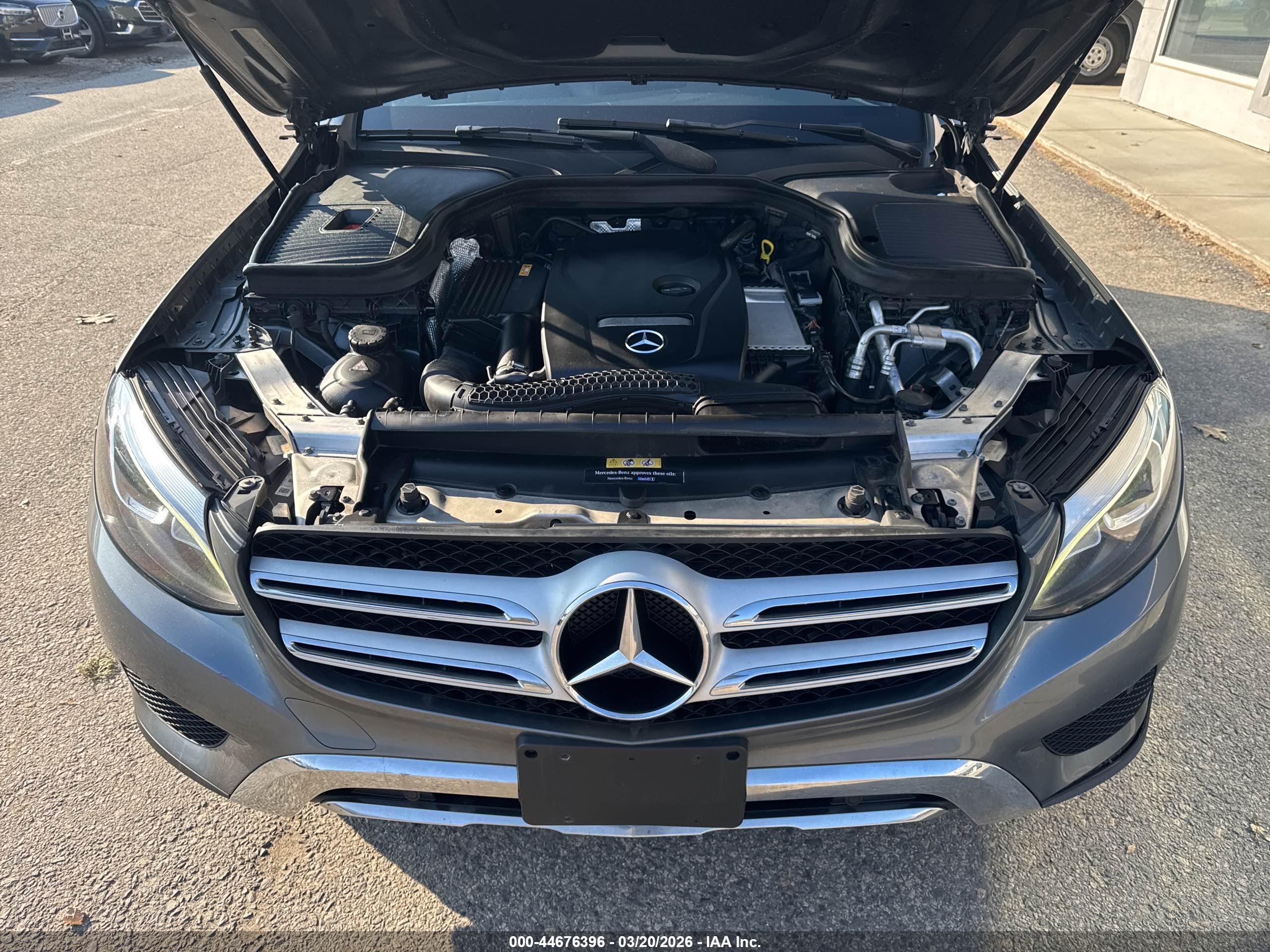 MERCEDES-BENZ GLC image 10