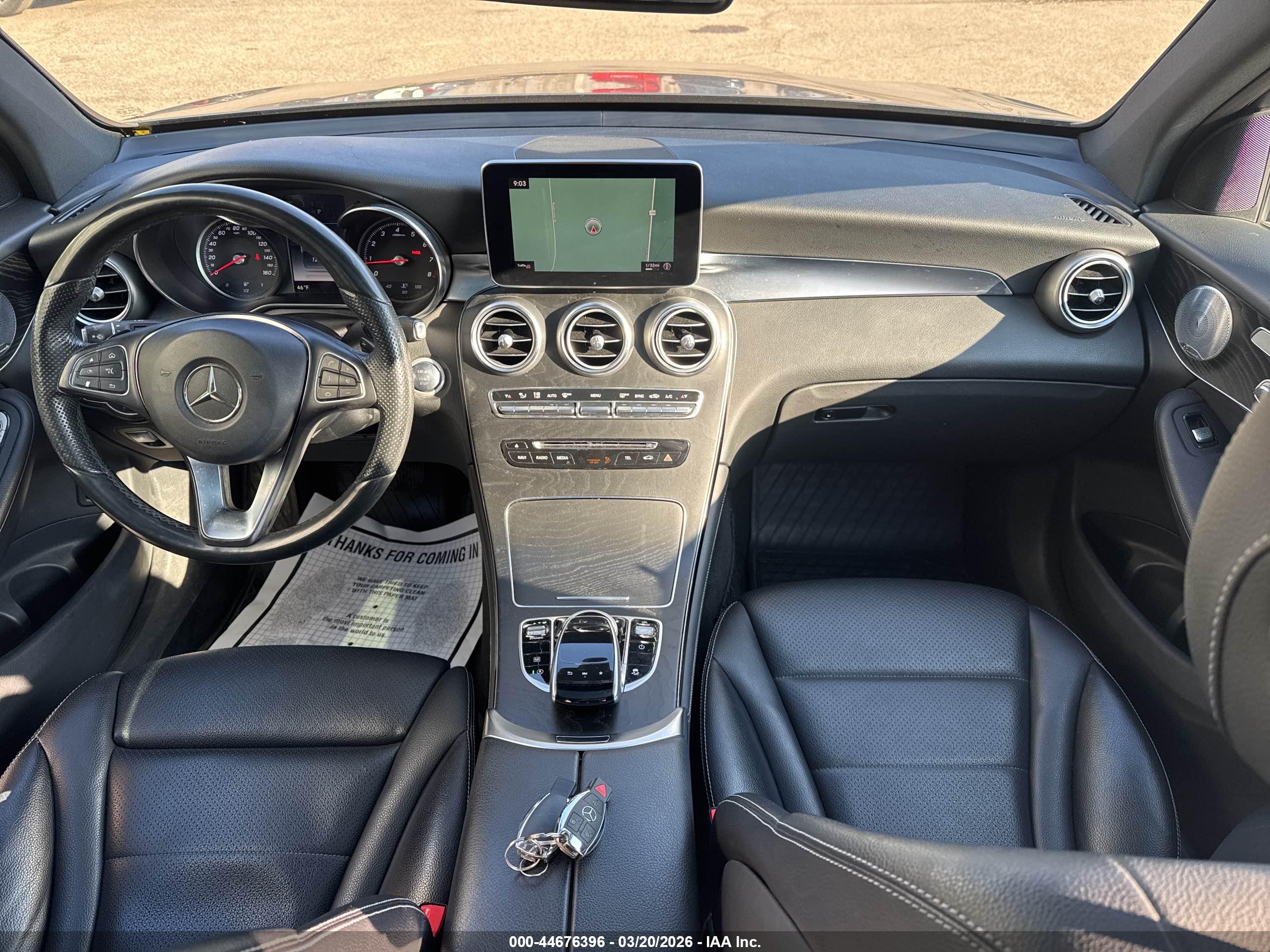 MERCEDES-BENZ GLC image 6
