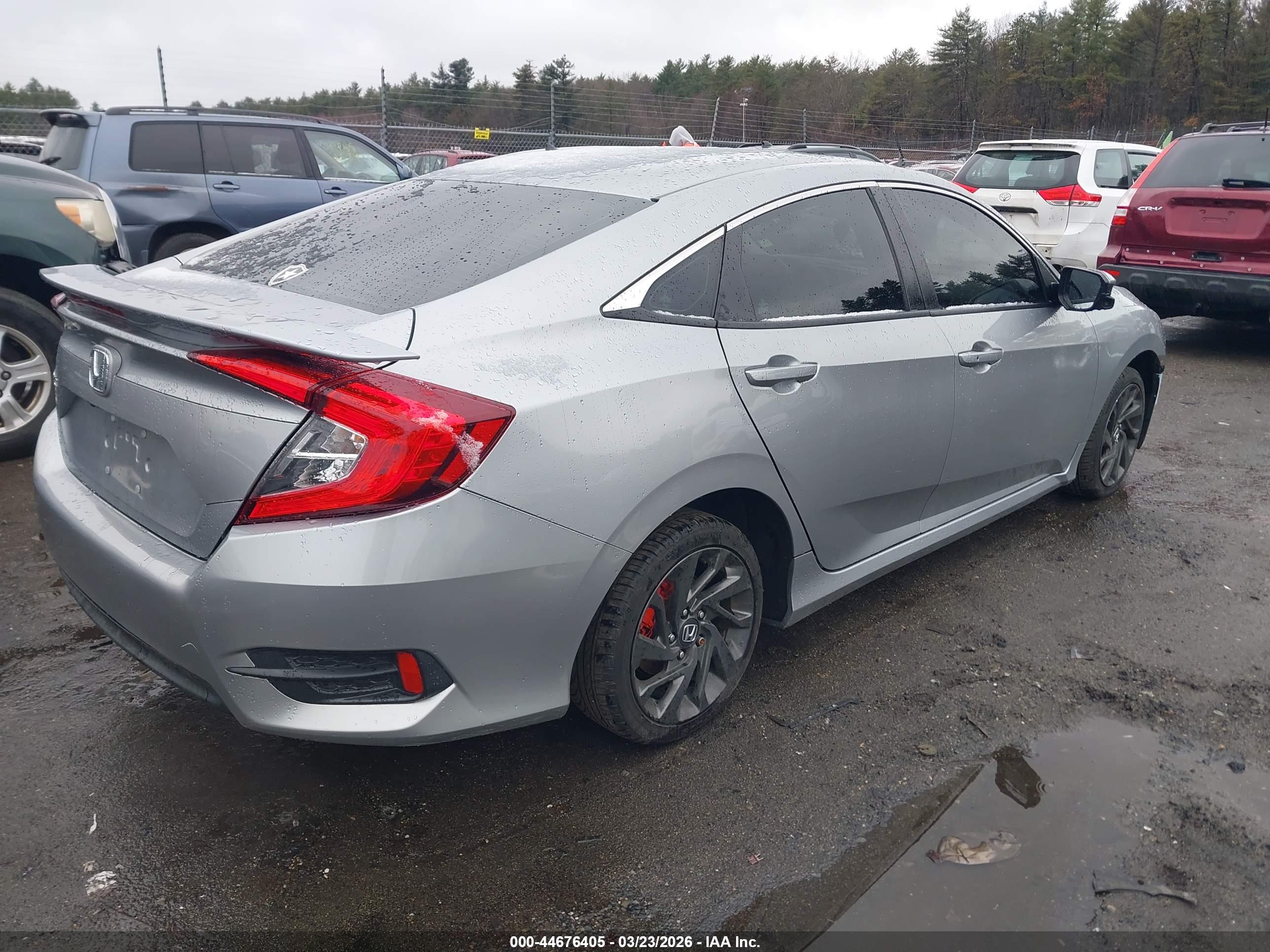 HONDA CIVIC image 4
