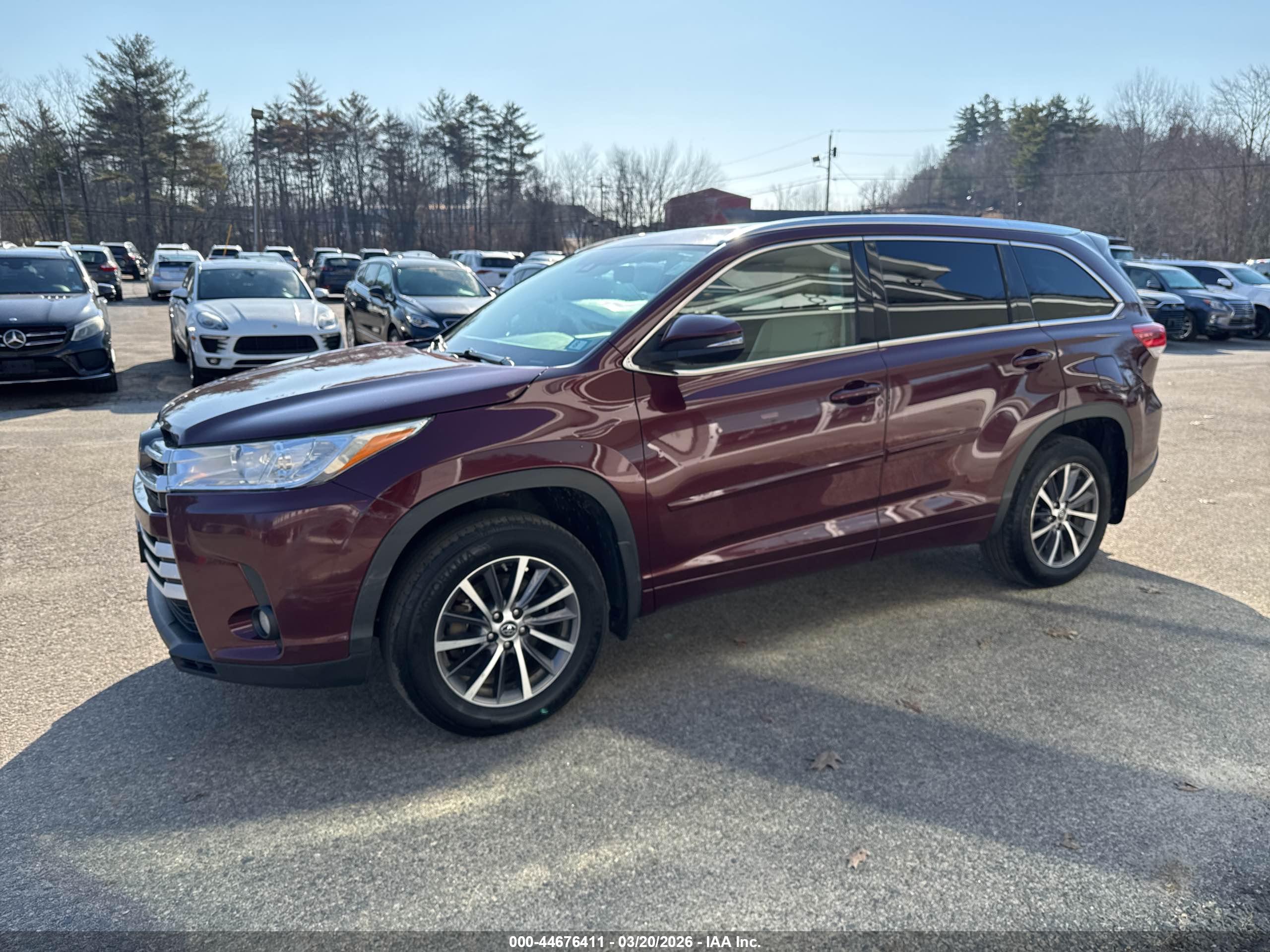 TOYOTA HIGHLANDER image 2