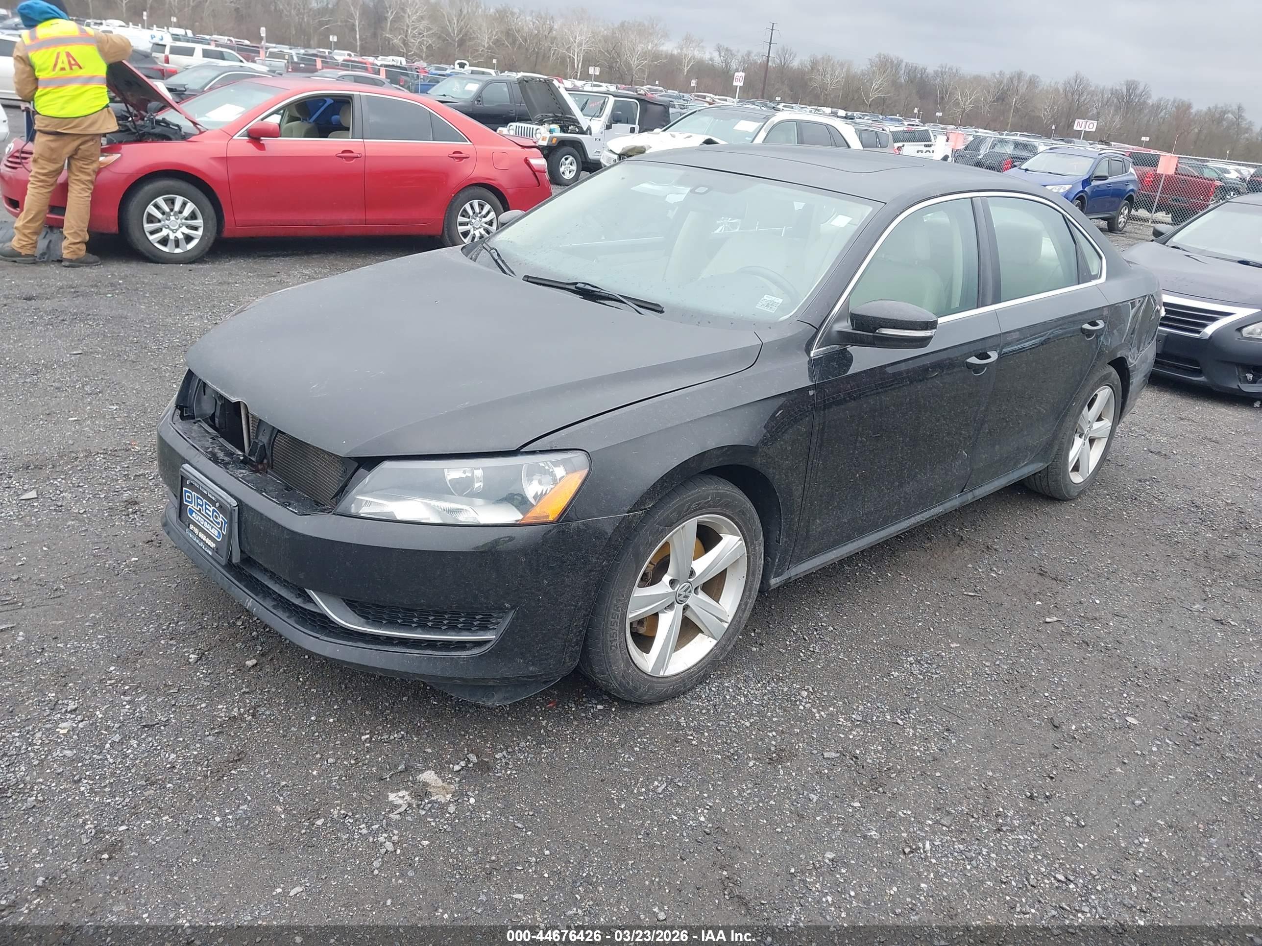 VOLKSWAGEN PASSAT image 2