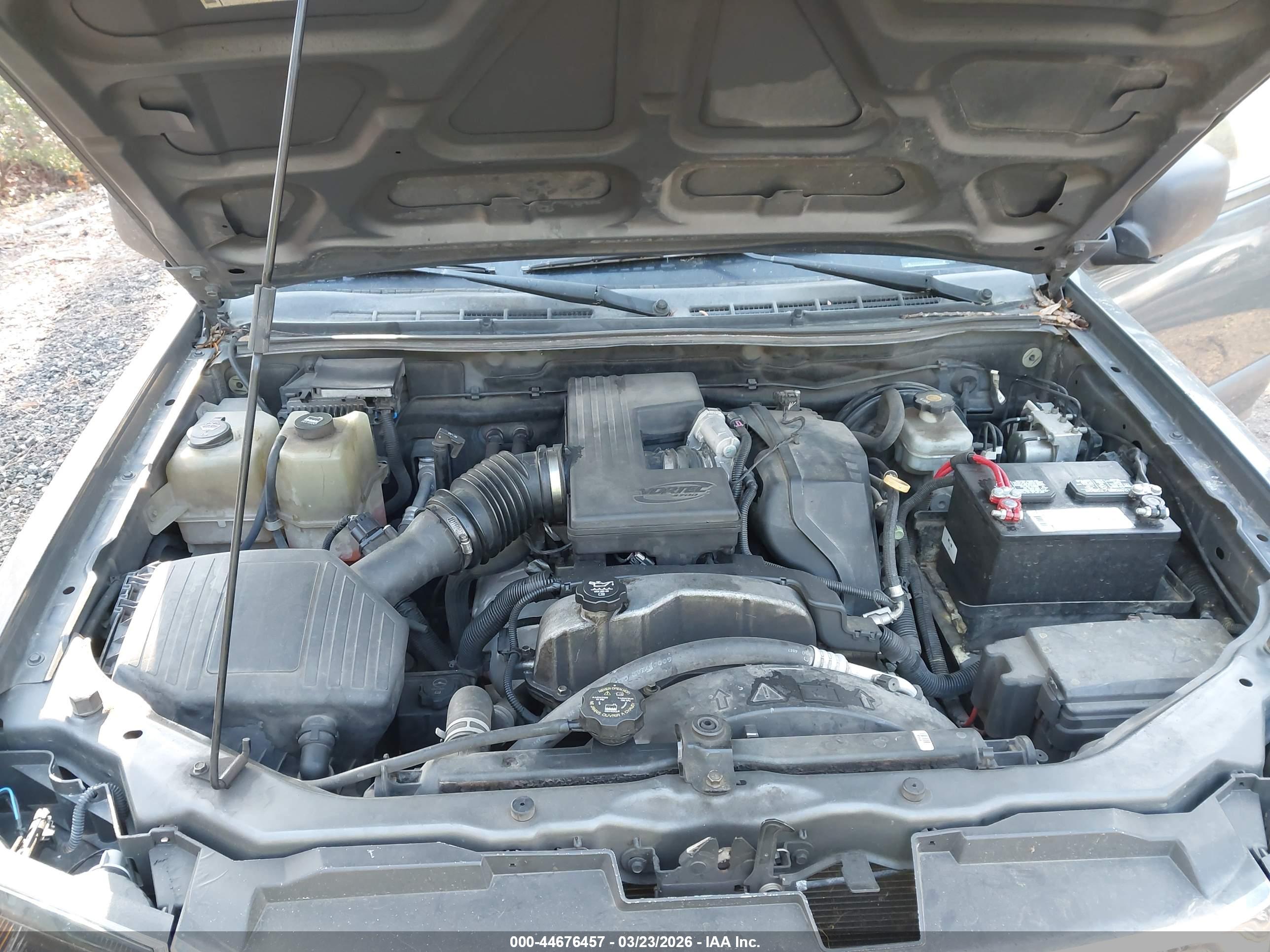 GMC CANYON image 10