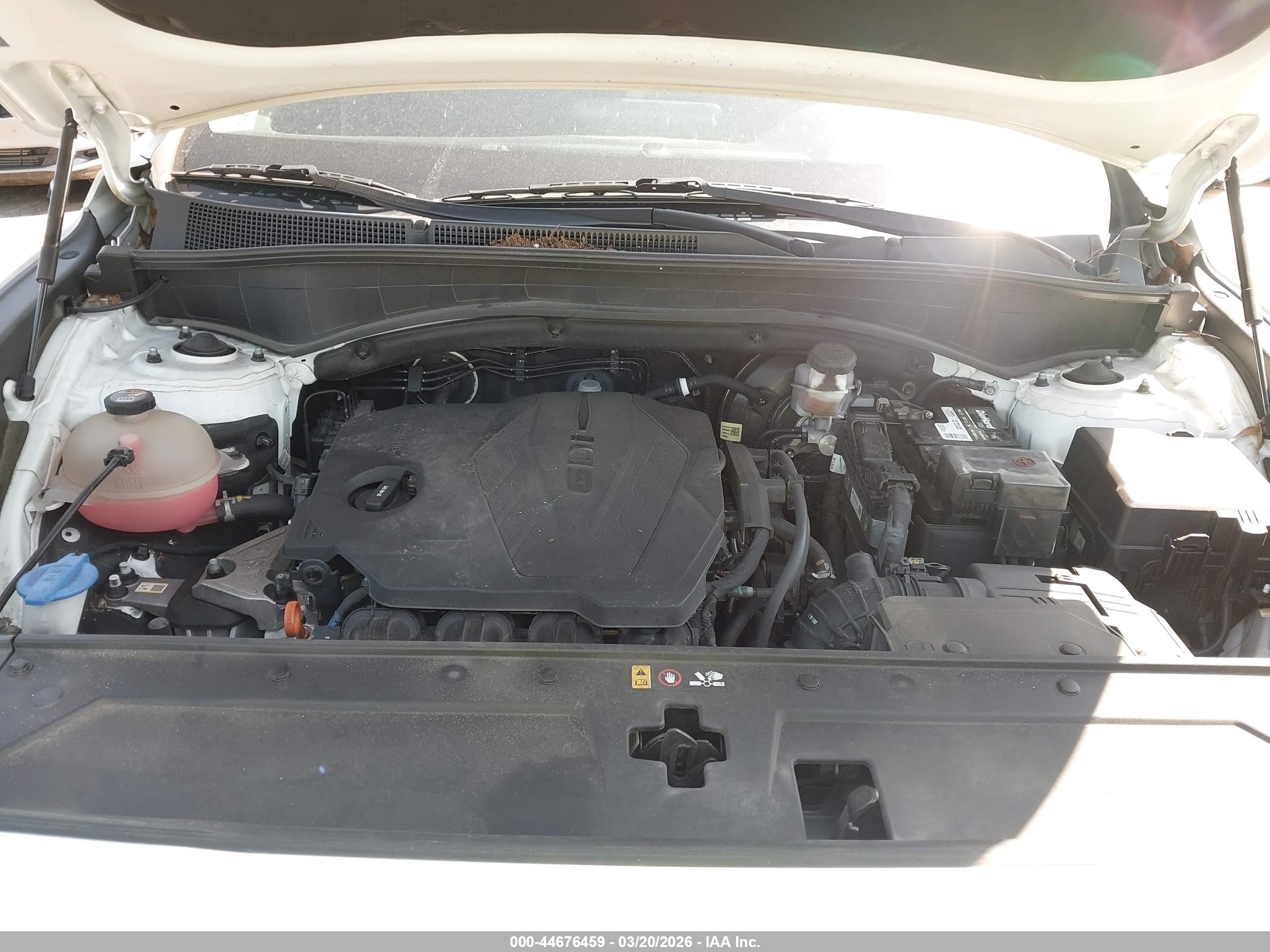 HYUNDAI SANTA image 10
