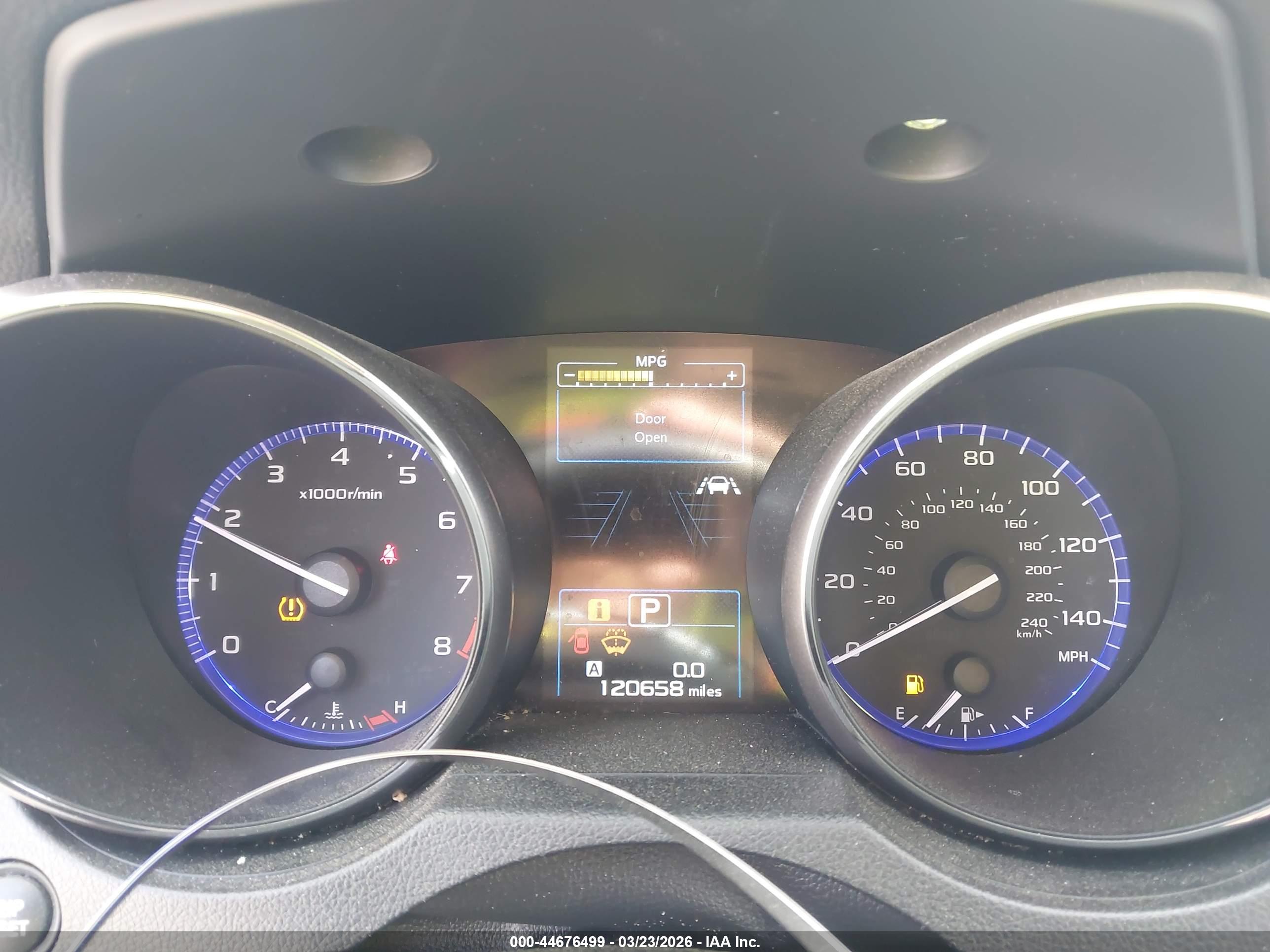 SUBARU OUTBACK image 7
