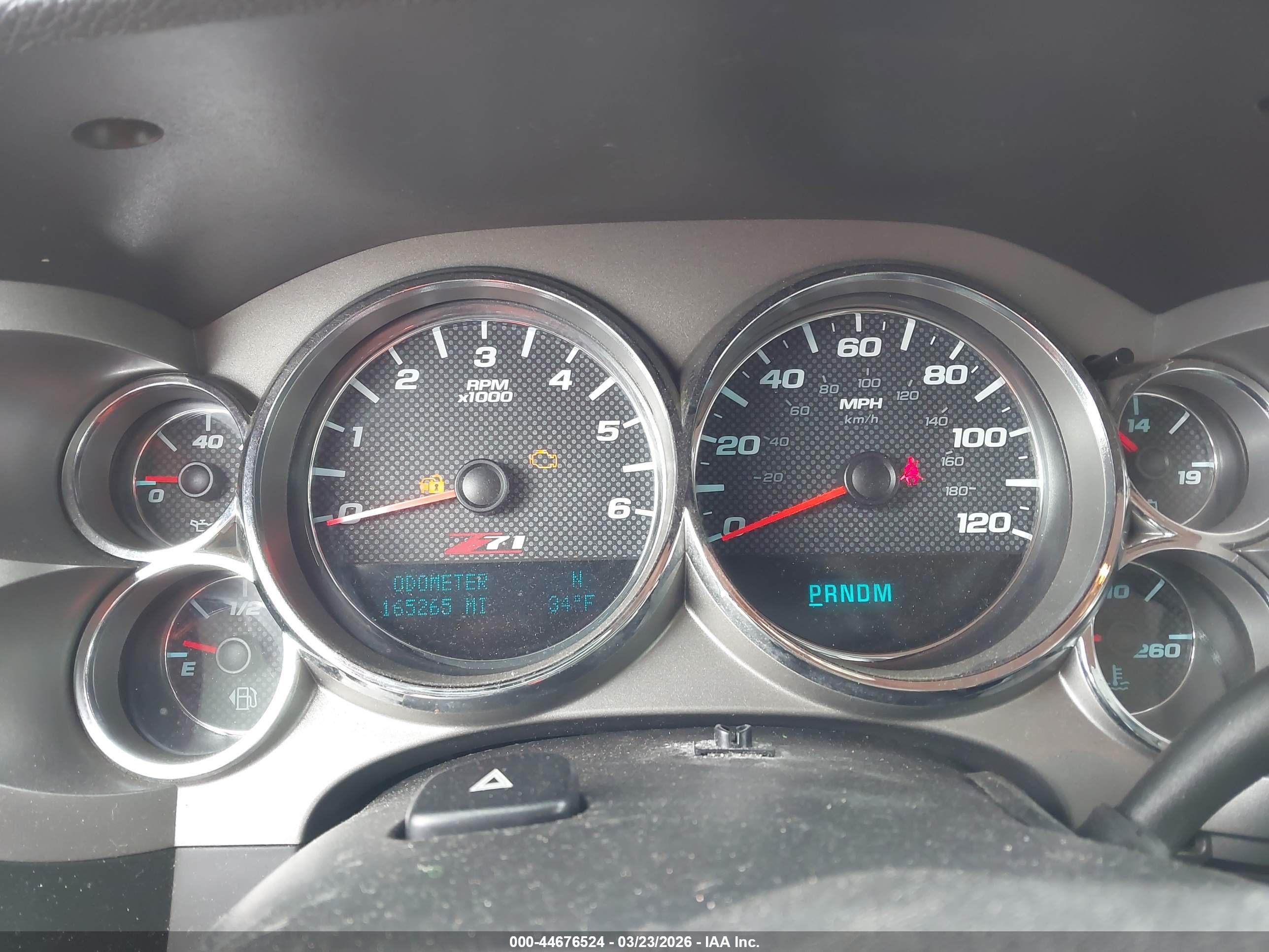 CHEVROLET SILVERADO image 7