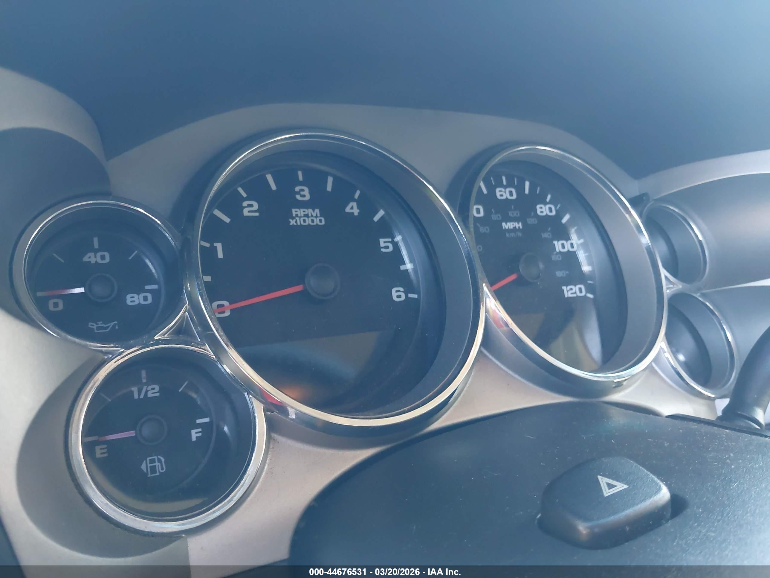 GMC SIERRA image 7