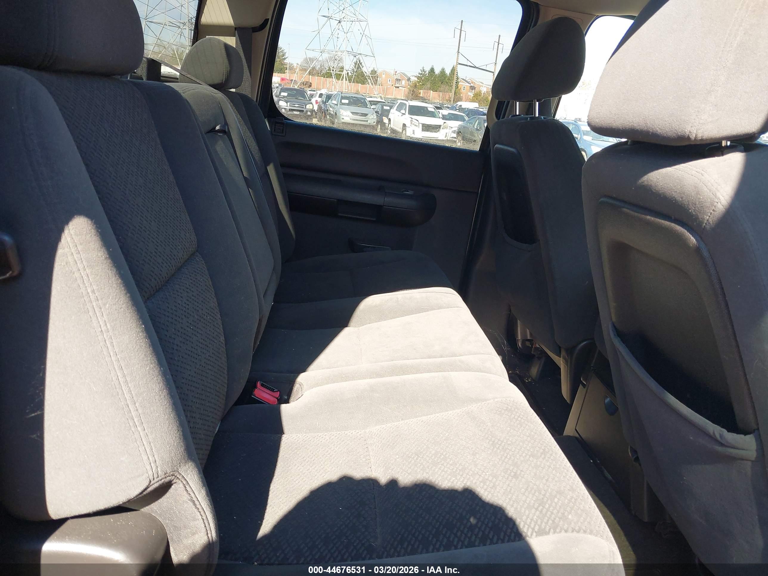 GMC SIERRA image 8