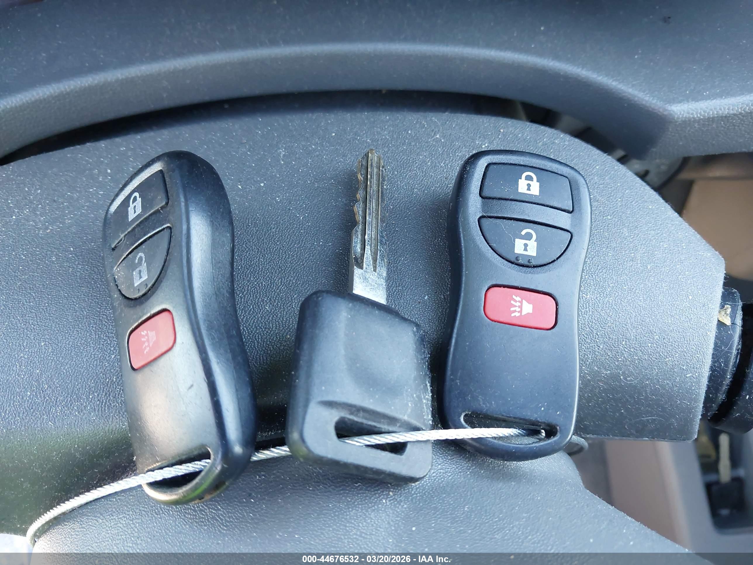 NISSAN FRONTIER image 11