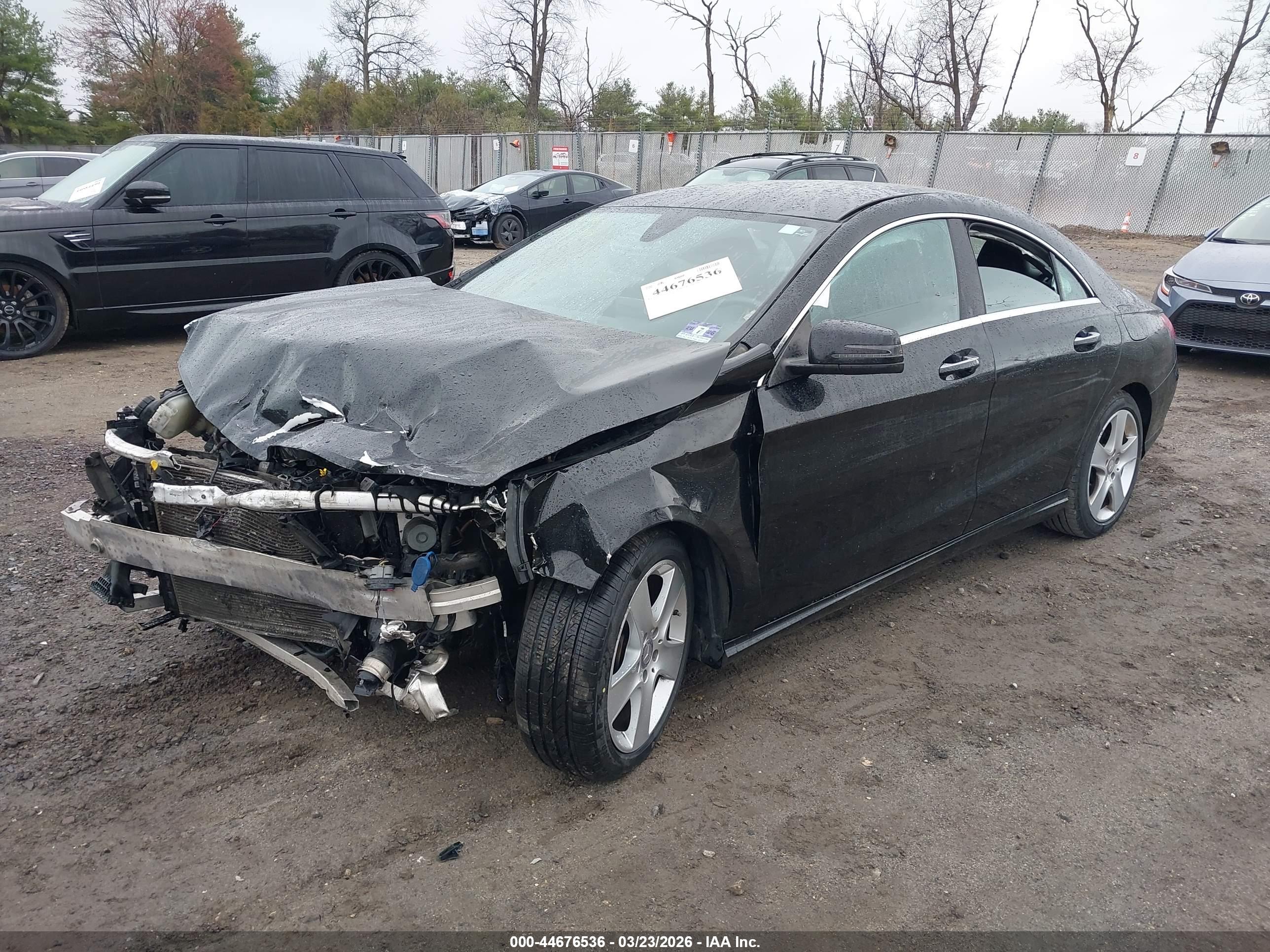 MERCEDES-BENZ CLA image 2