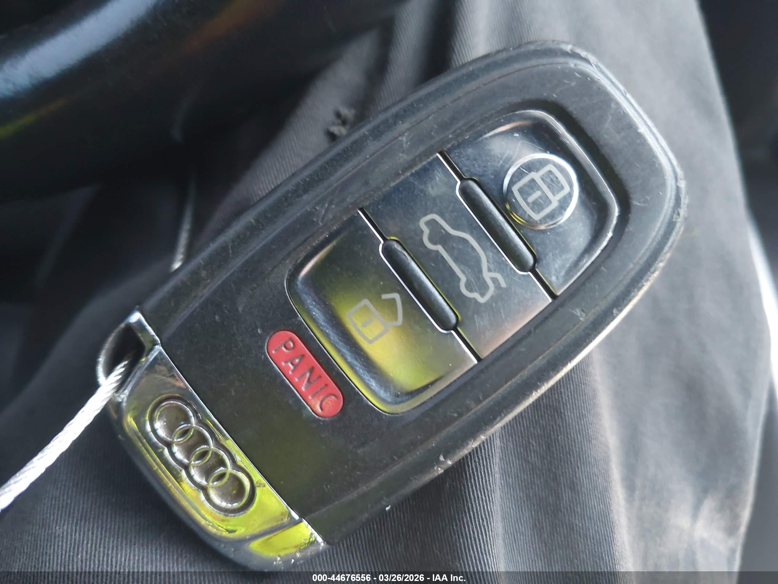 AUDI A4 image 11