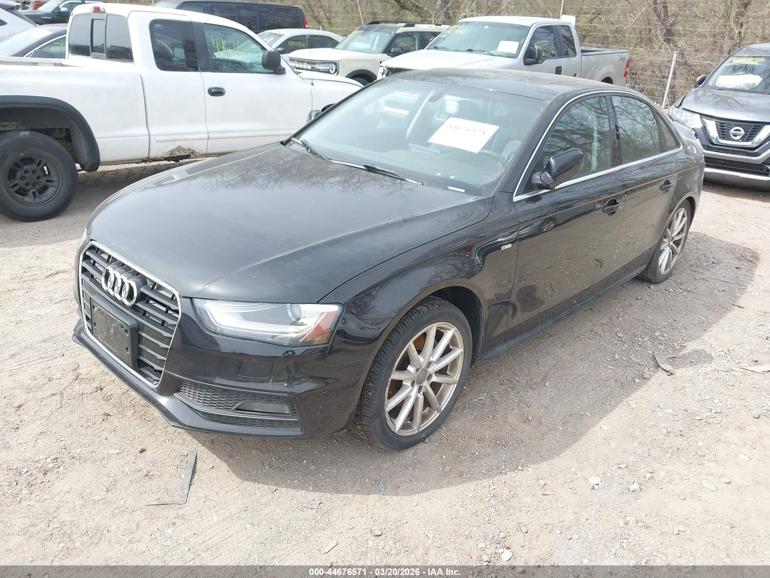 AUDI A4 image 2