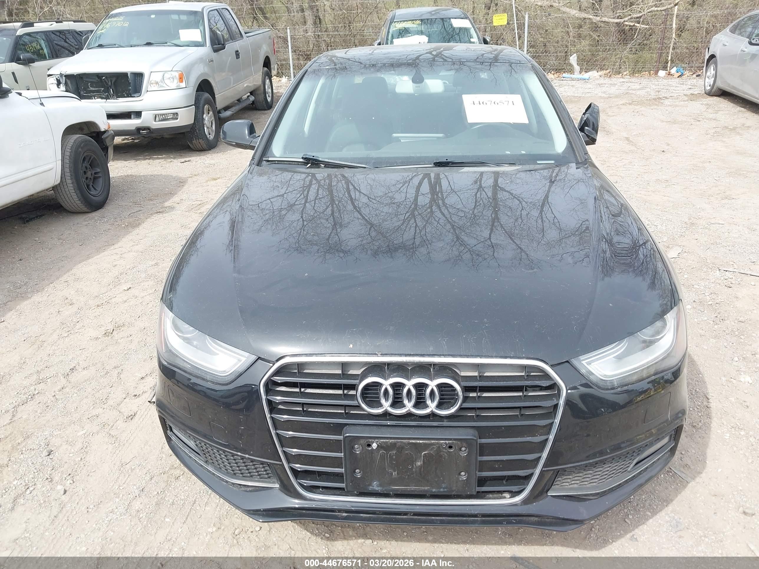 AUDI A4 image 6