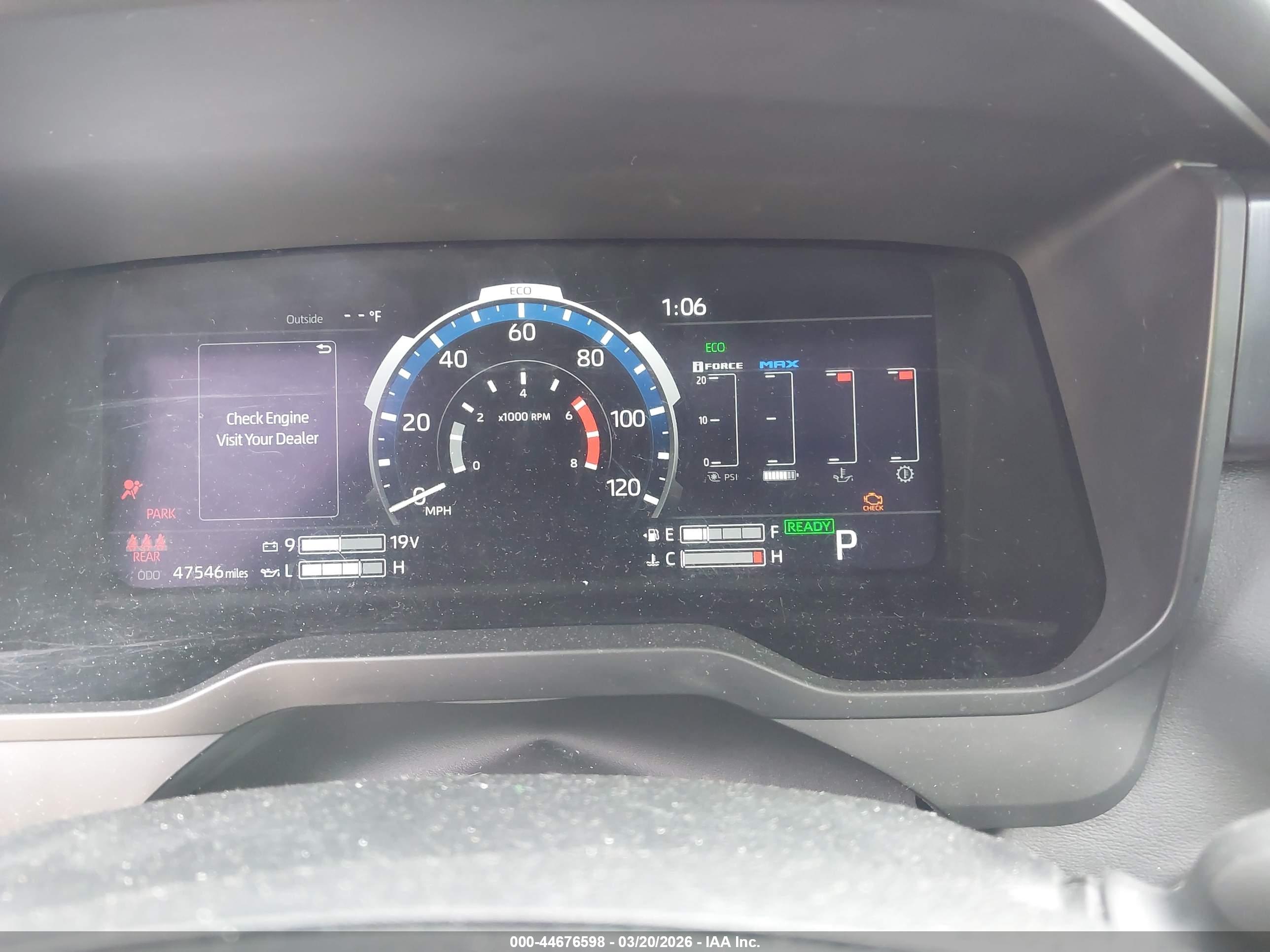 TOYOTA TUNDRA image 7
