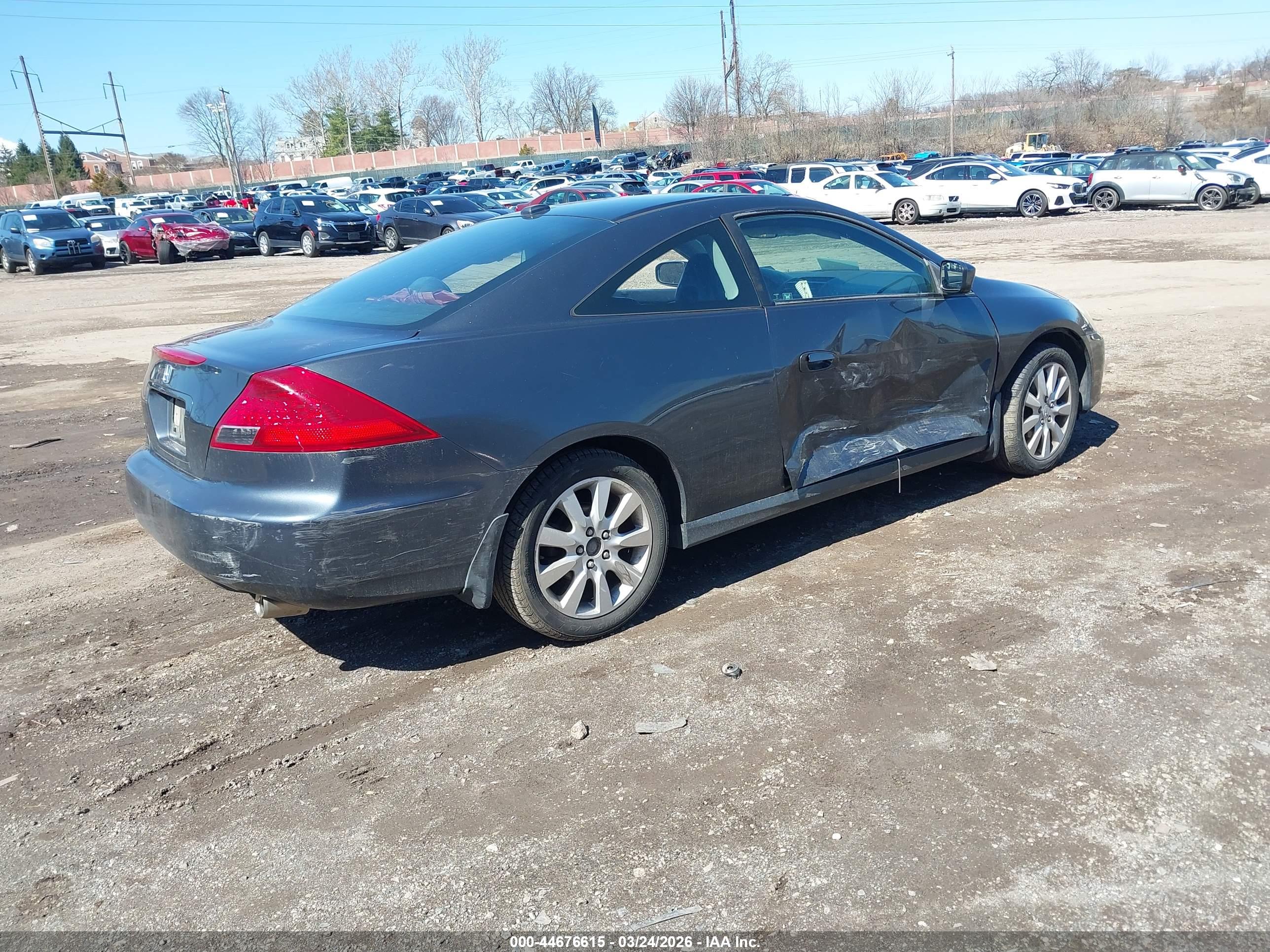 HONDA ACCORD image 4