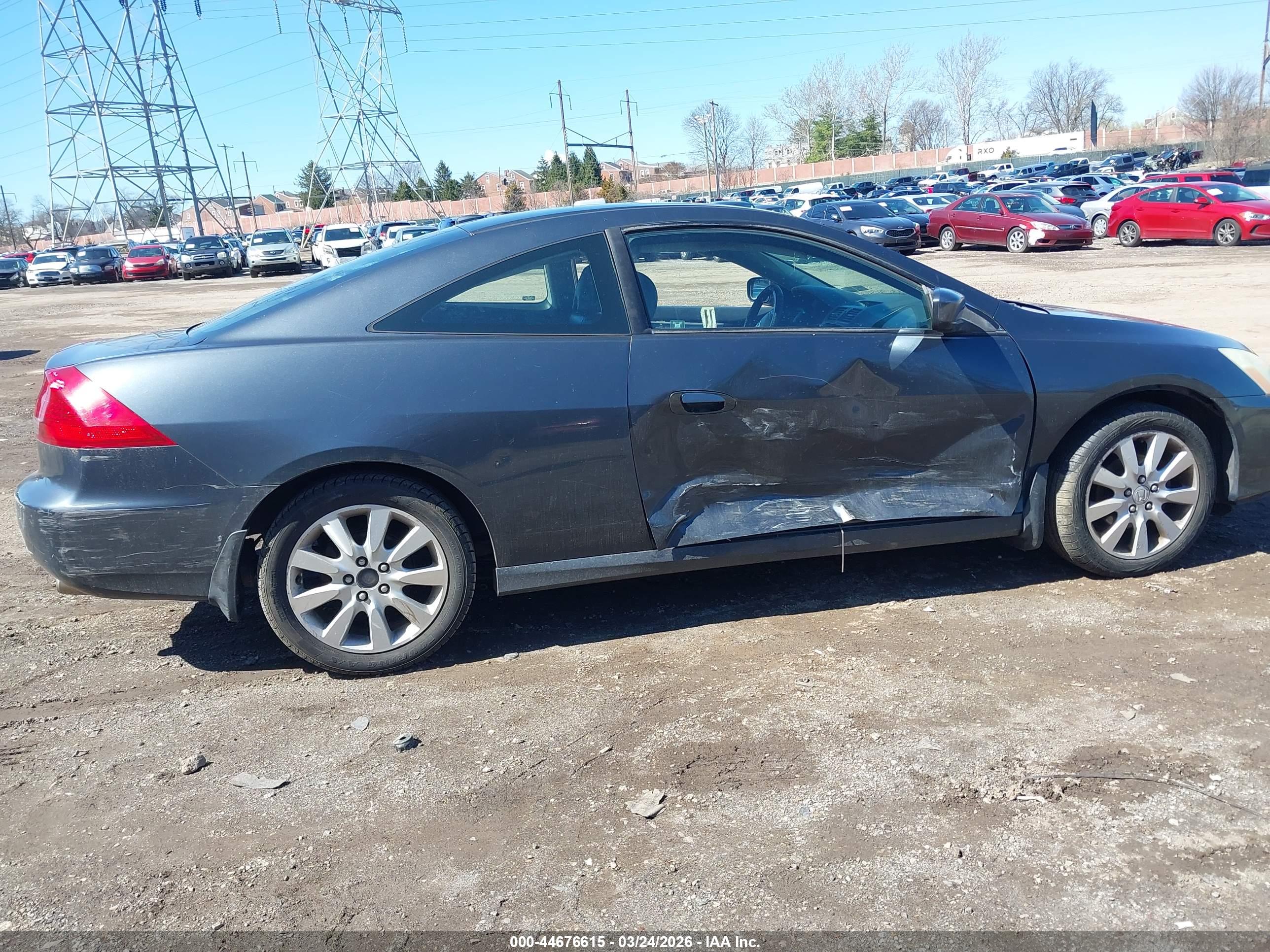 HONDA ACCORD image 6