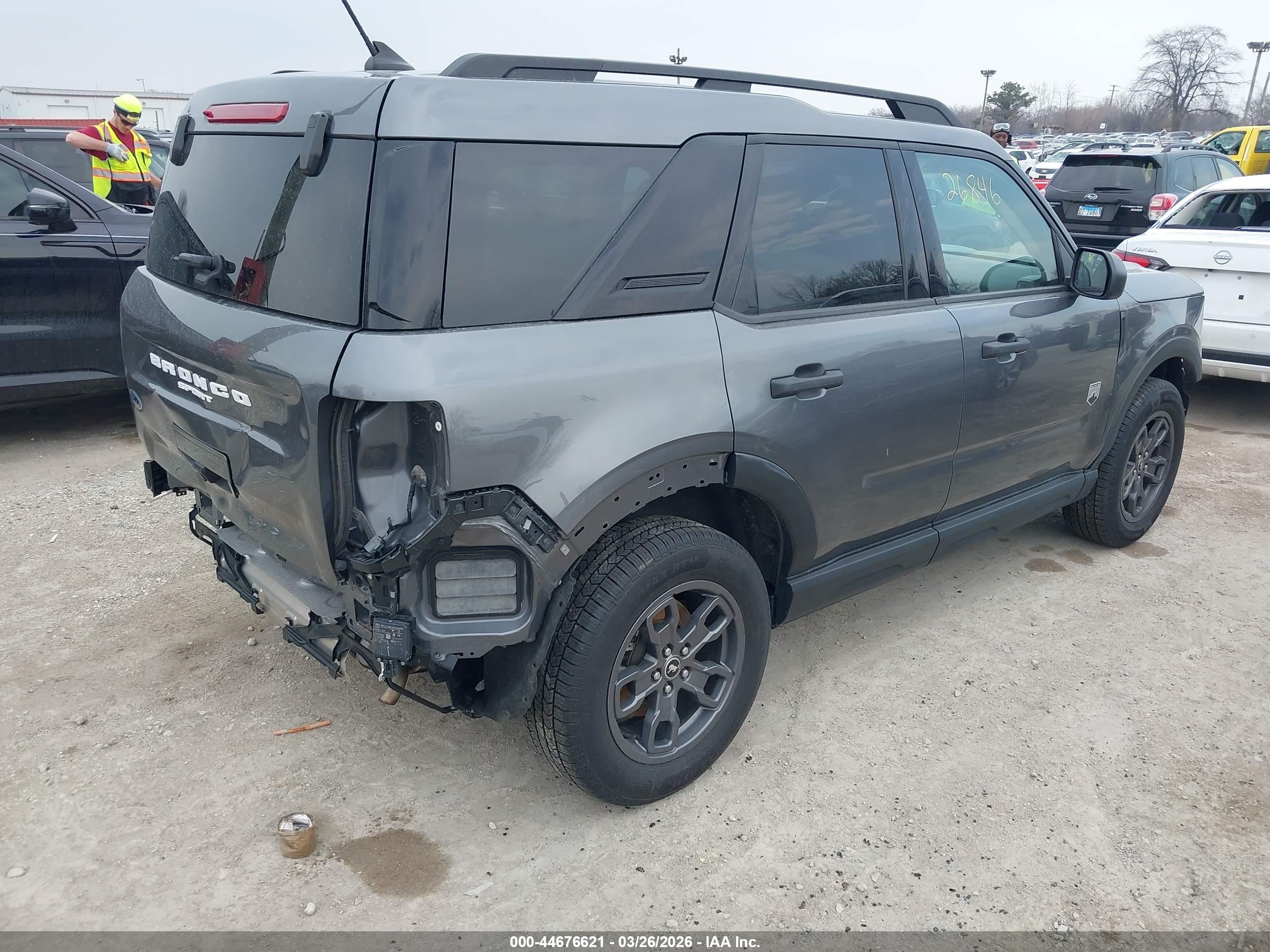 FORD BRONCO image 4