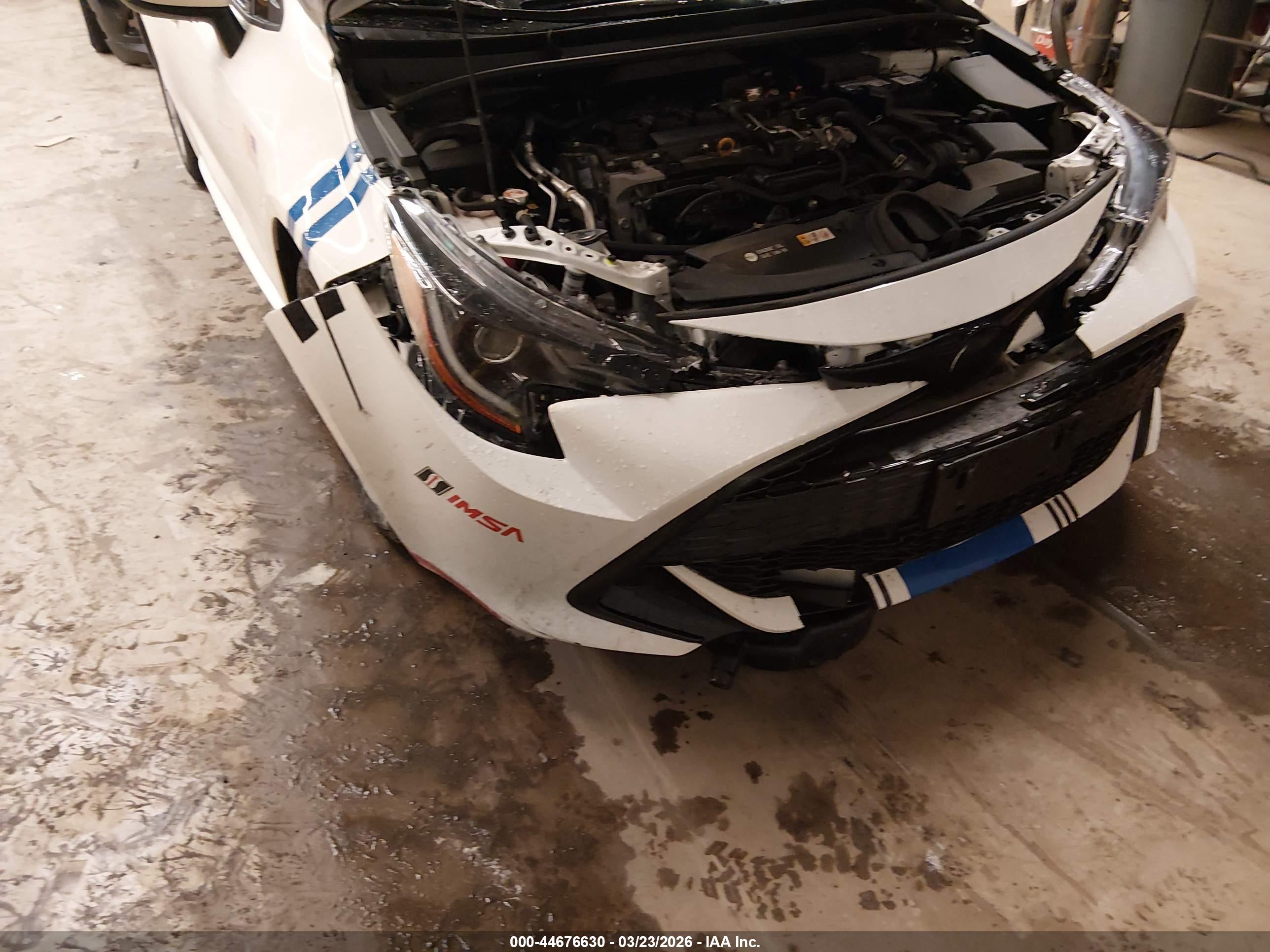 TOYOTA COROLLA image 6