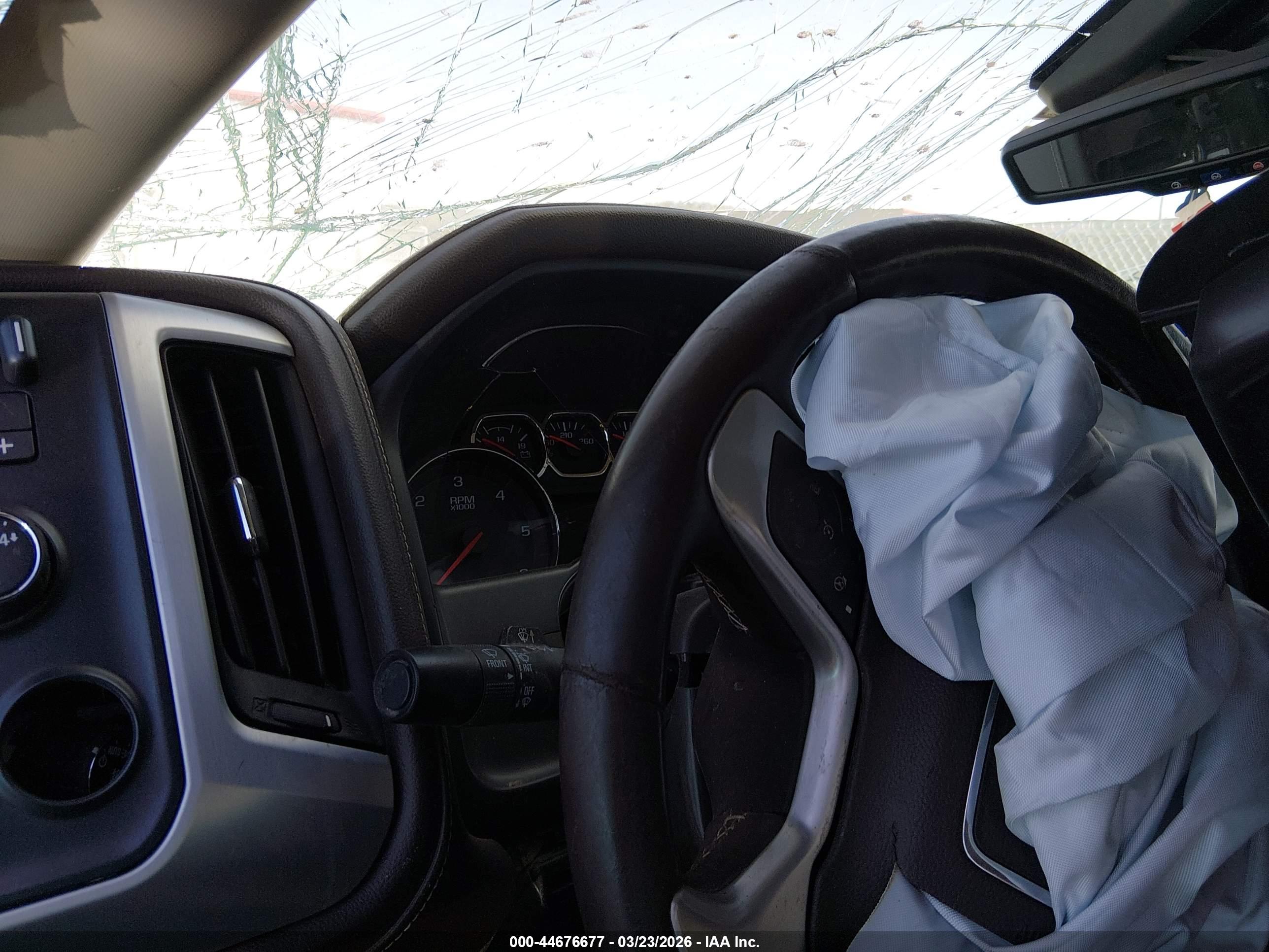 GMC SIERRA image 7