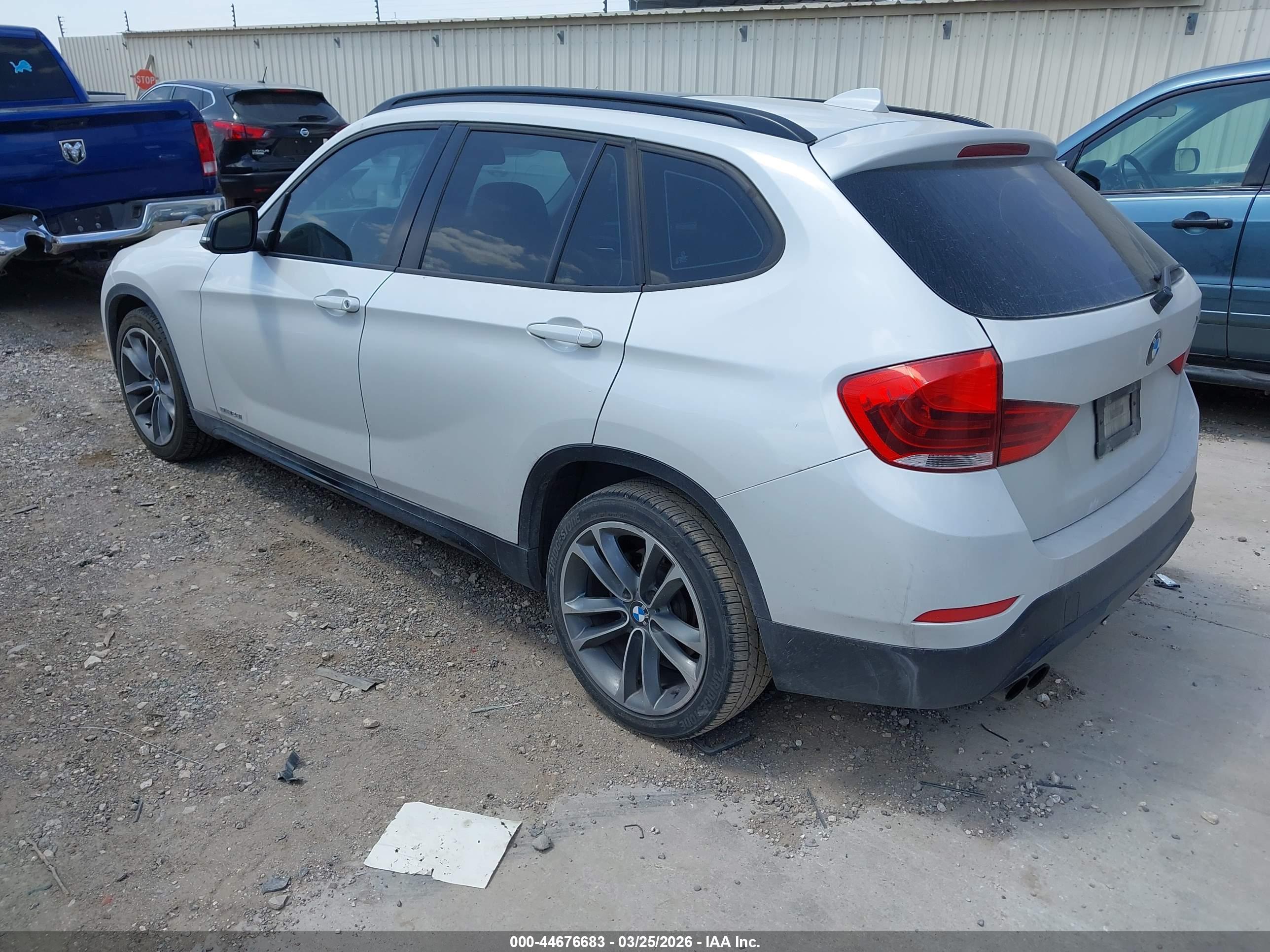 BMW X1 image 3