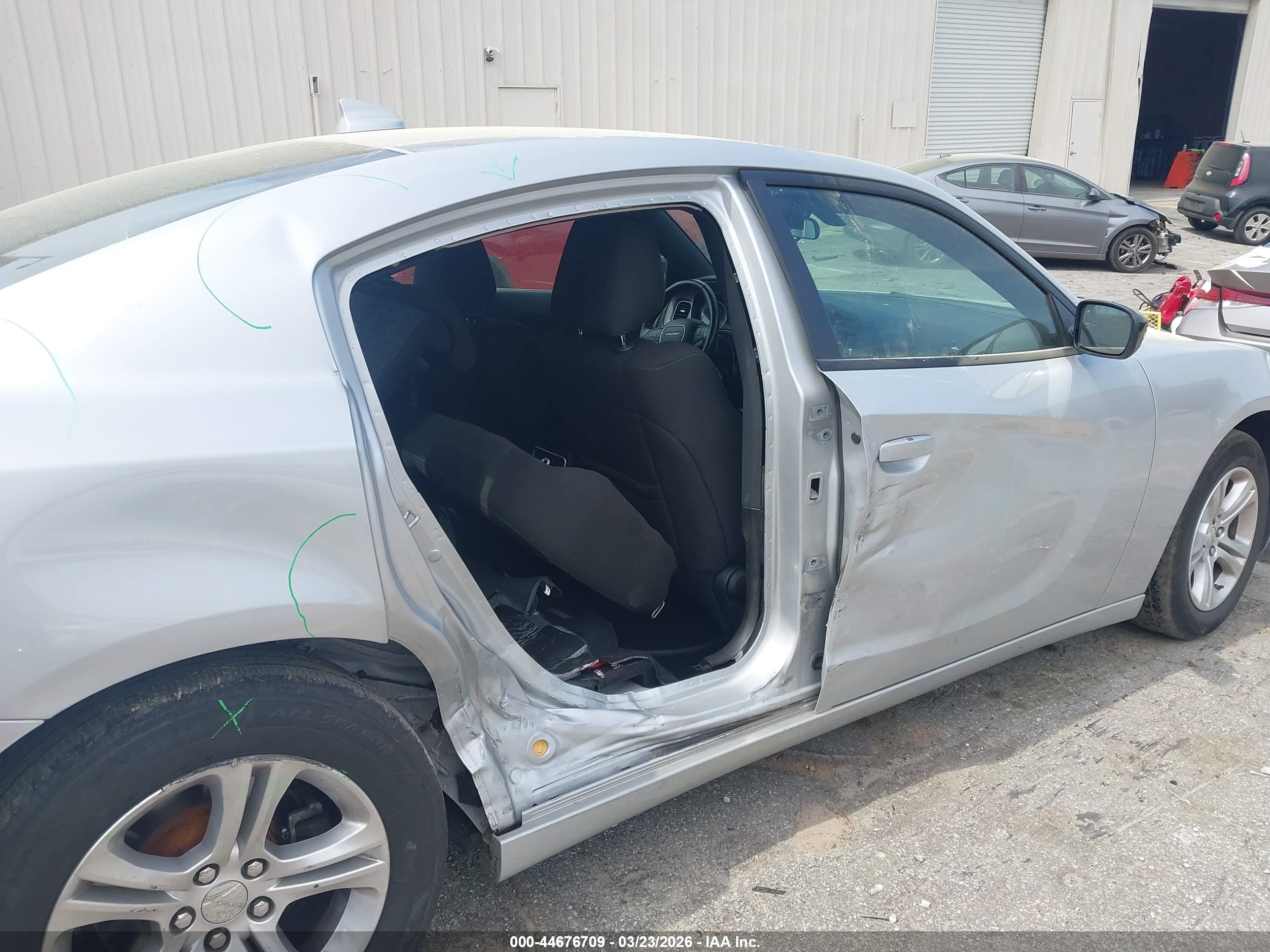 DODGE CHARGER image 6
