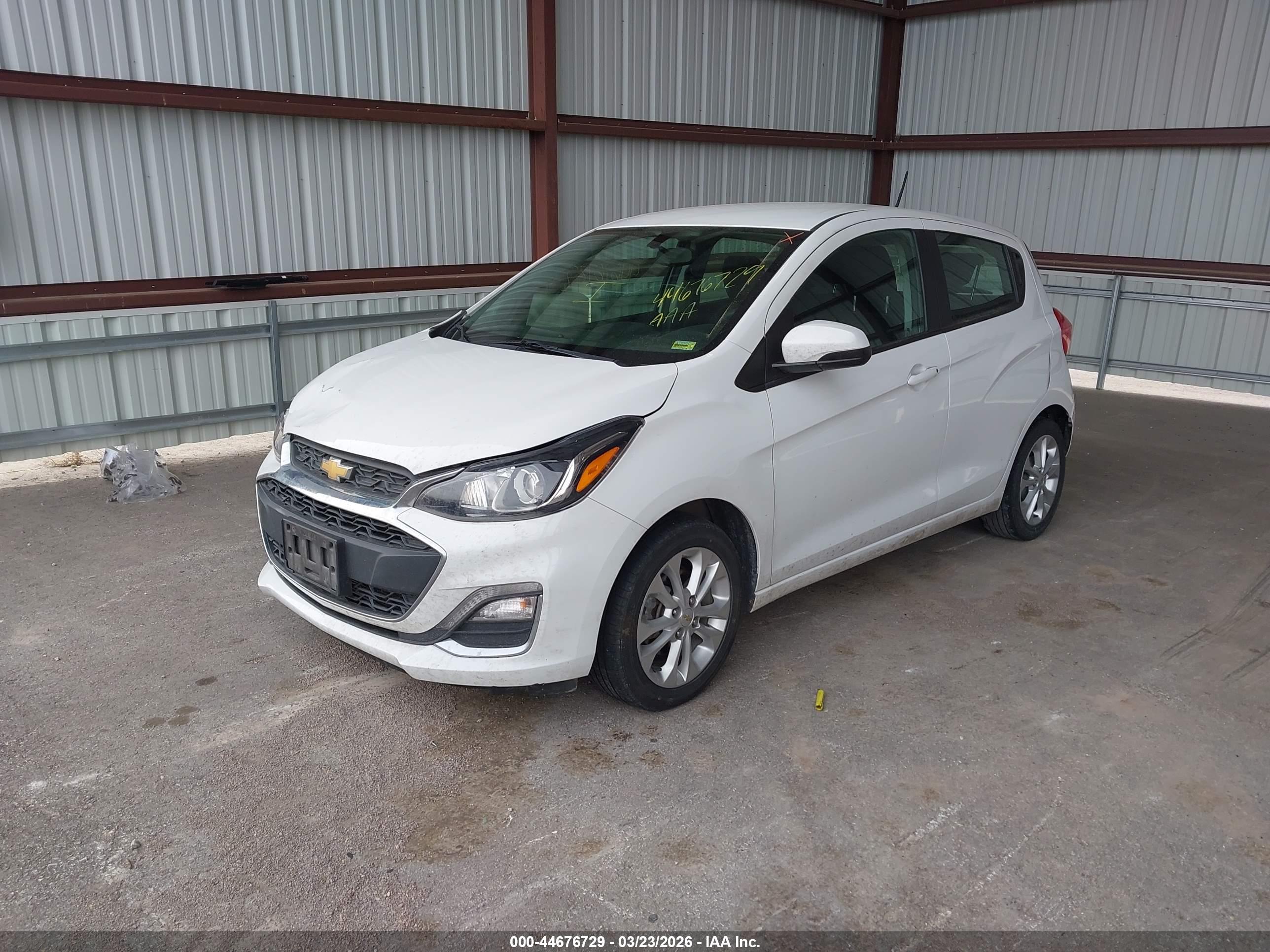CHEVROLET SPARK image 2