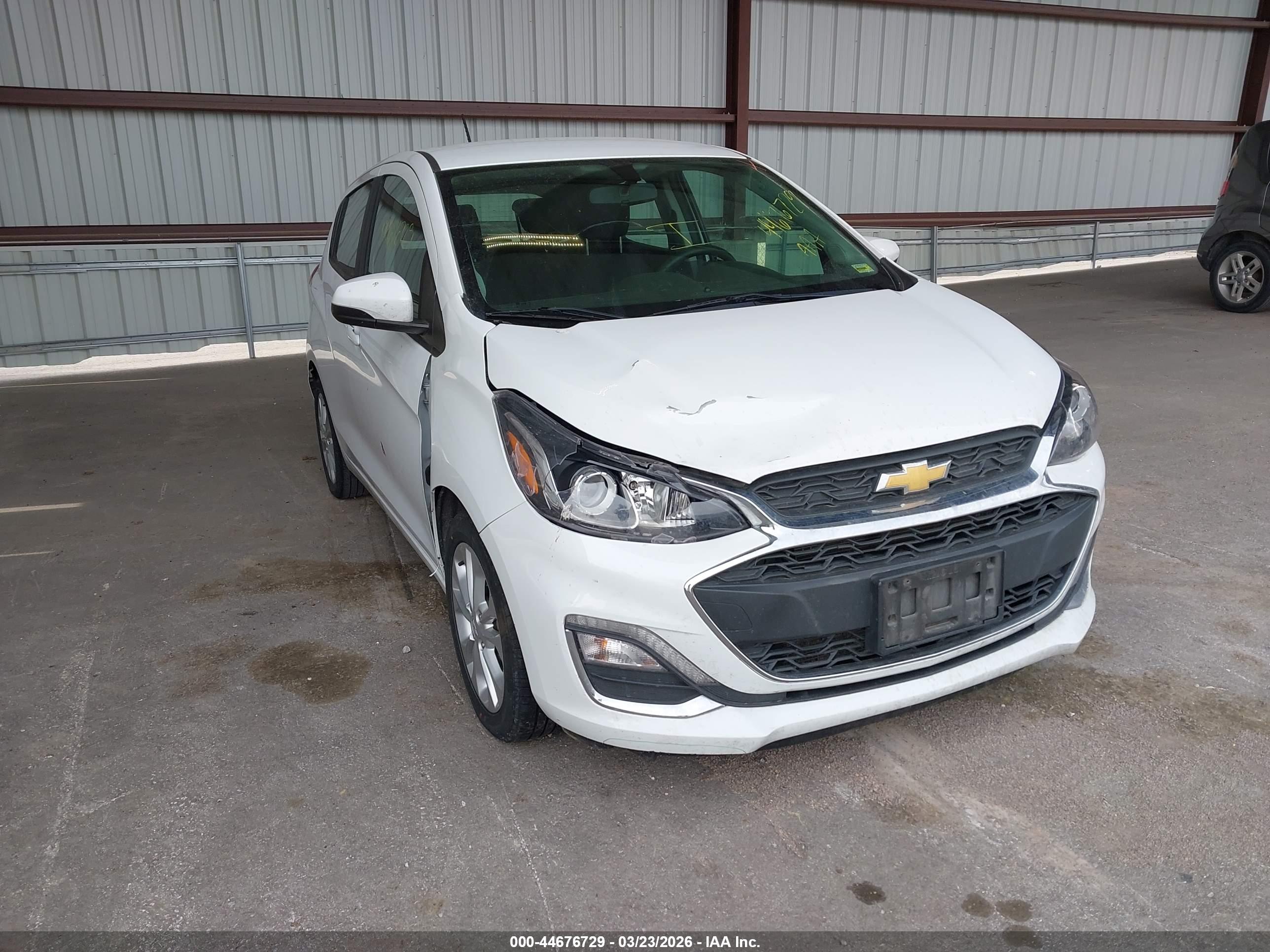 CHEVROLET SPARK image 6