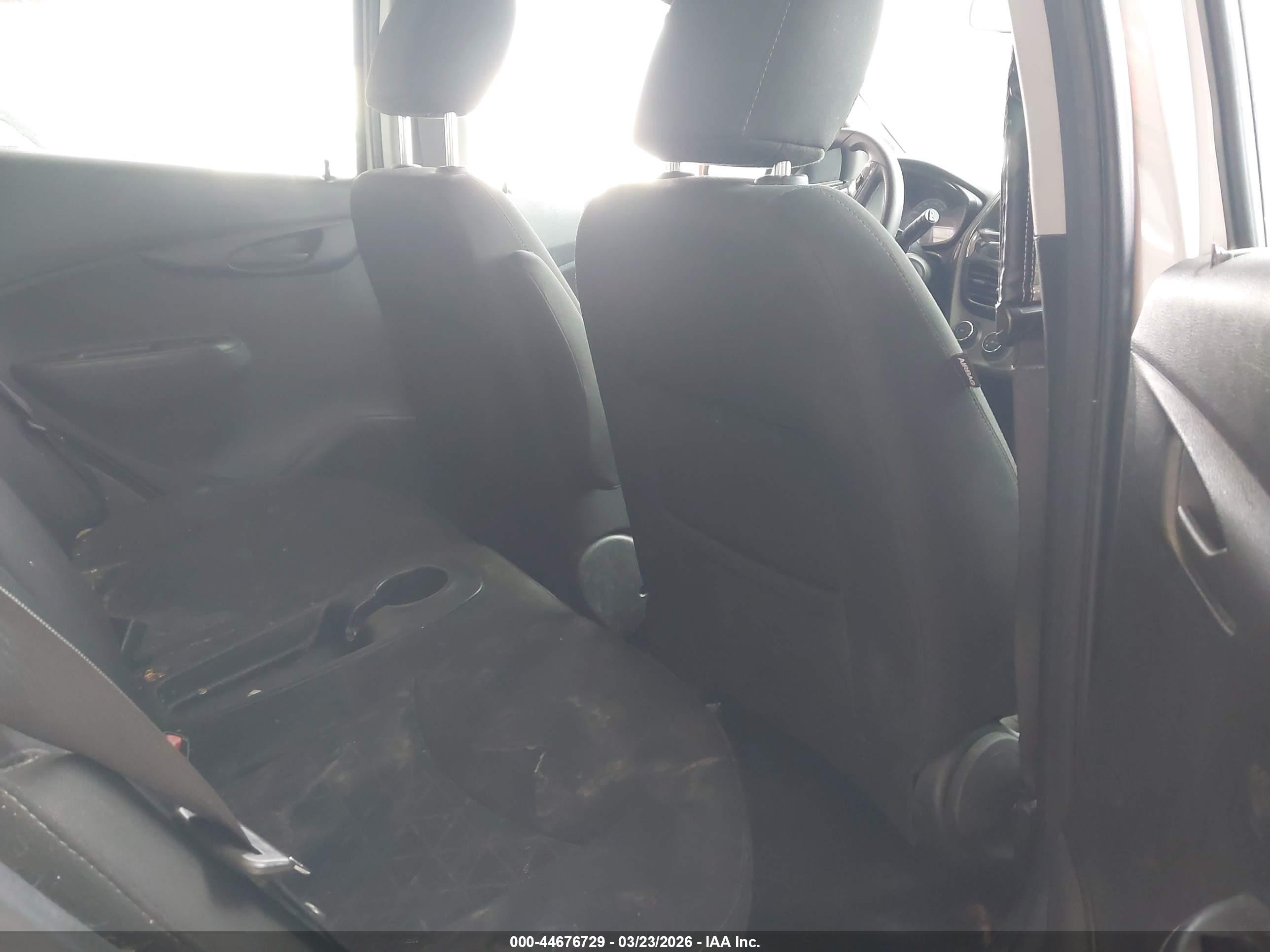 CHEVROLET SPARK image 8