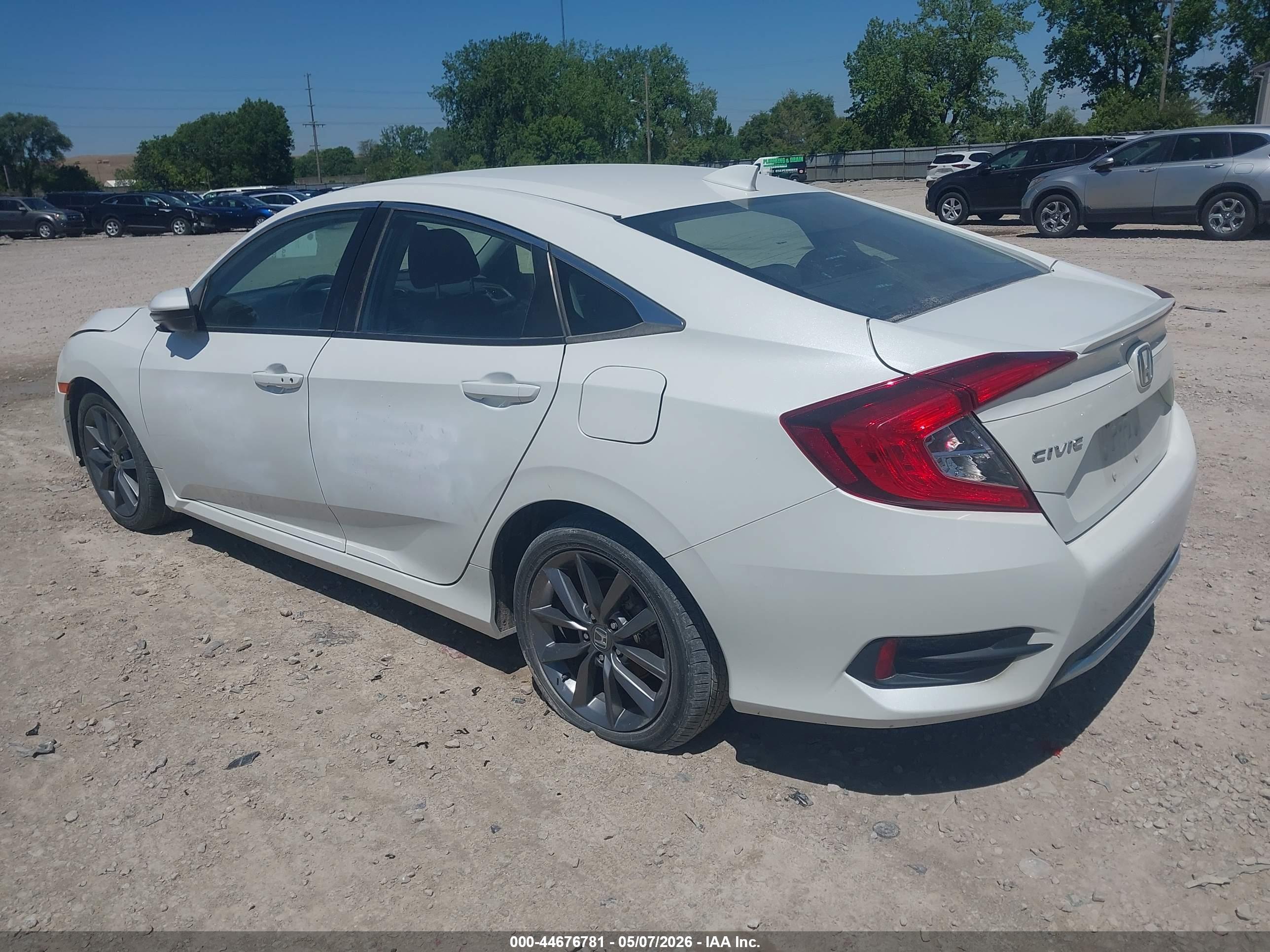 HONDA CIVIC image 3