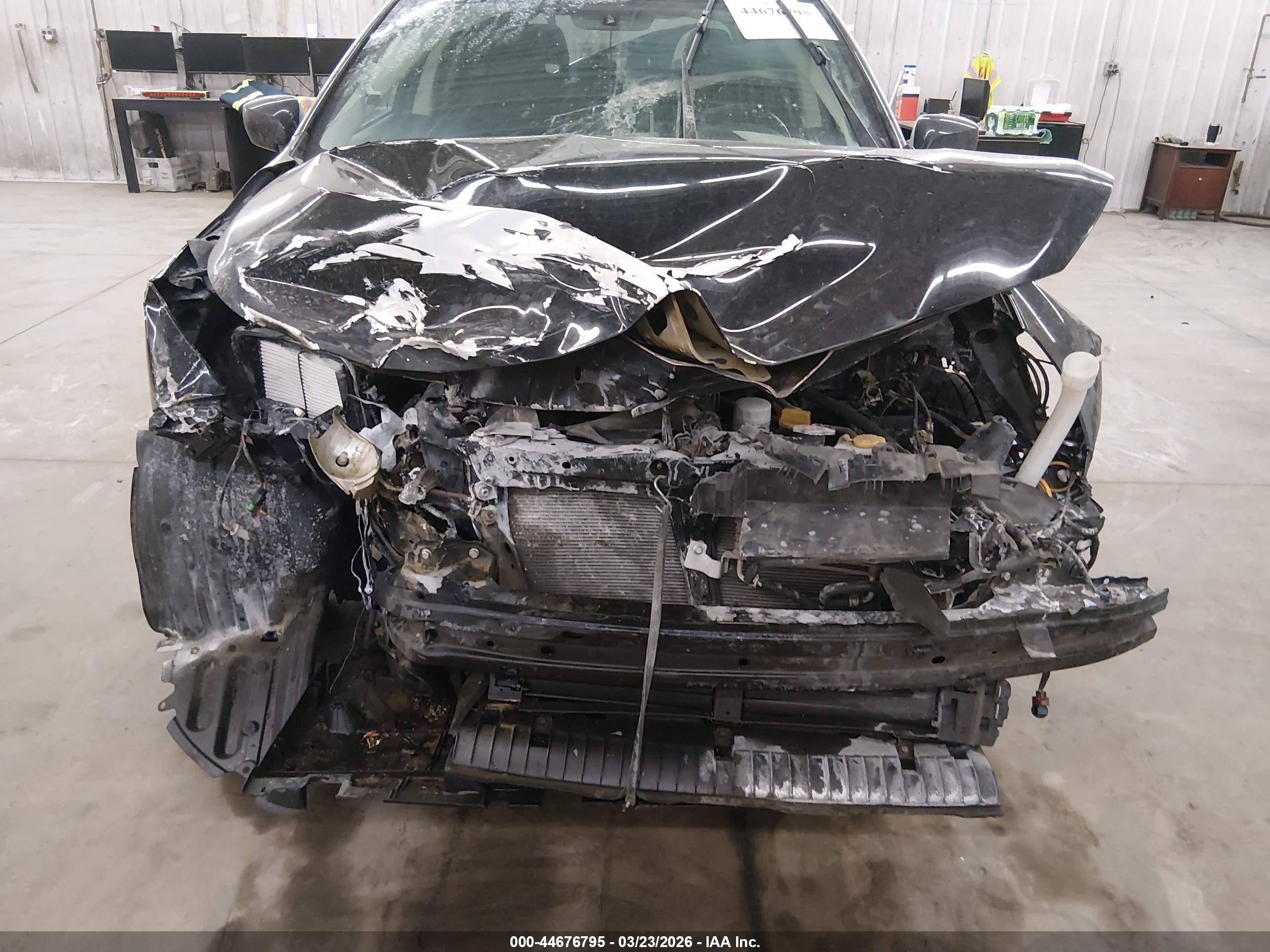 SUBARU OUTBACK image 6
