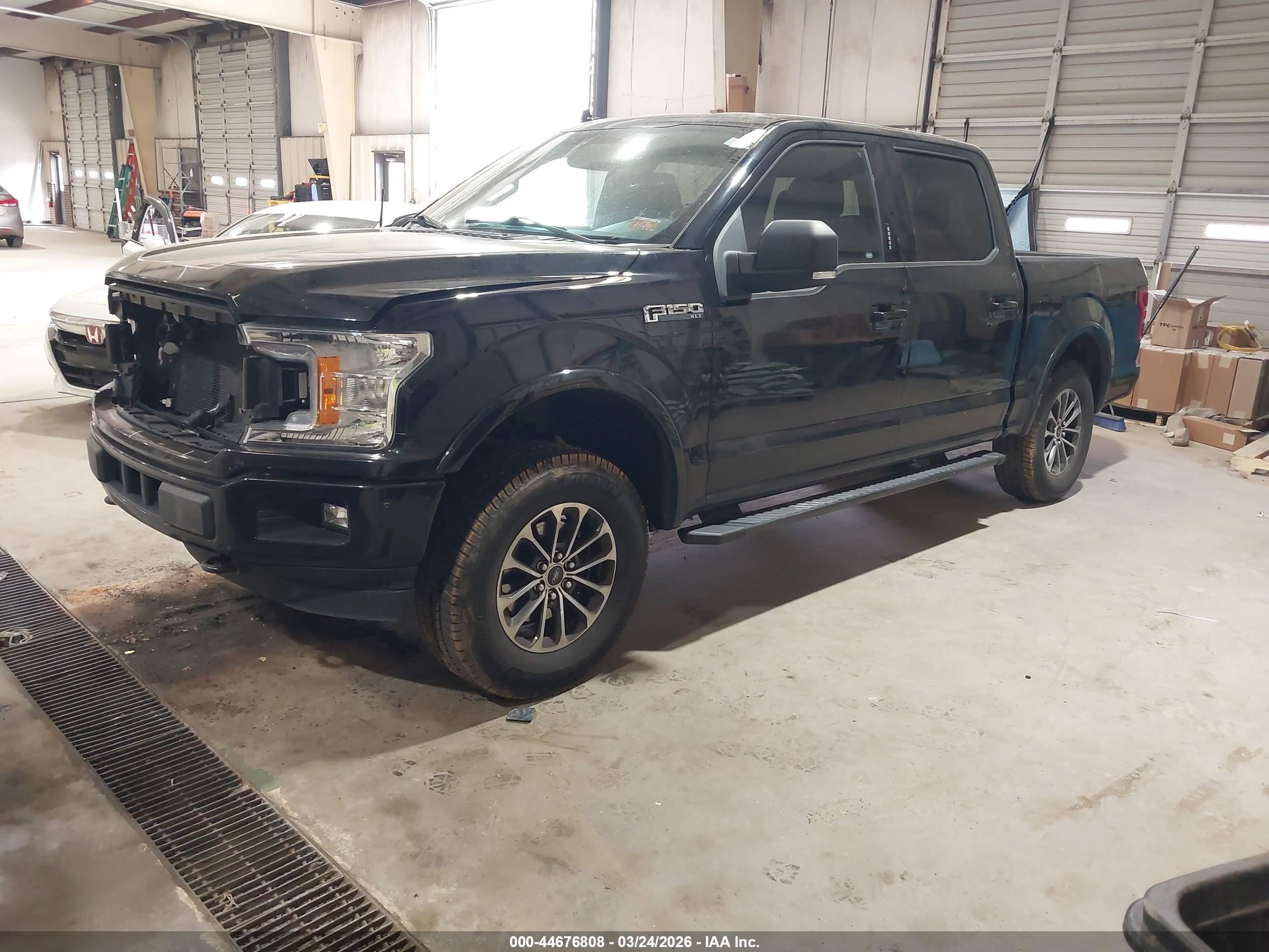 FORD F-150 image 2