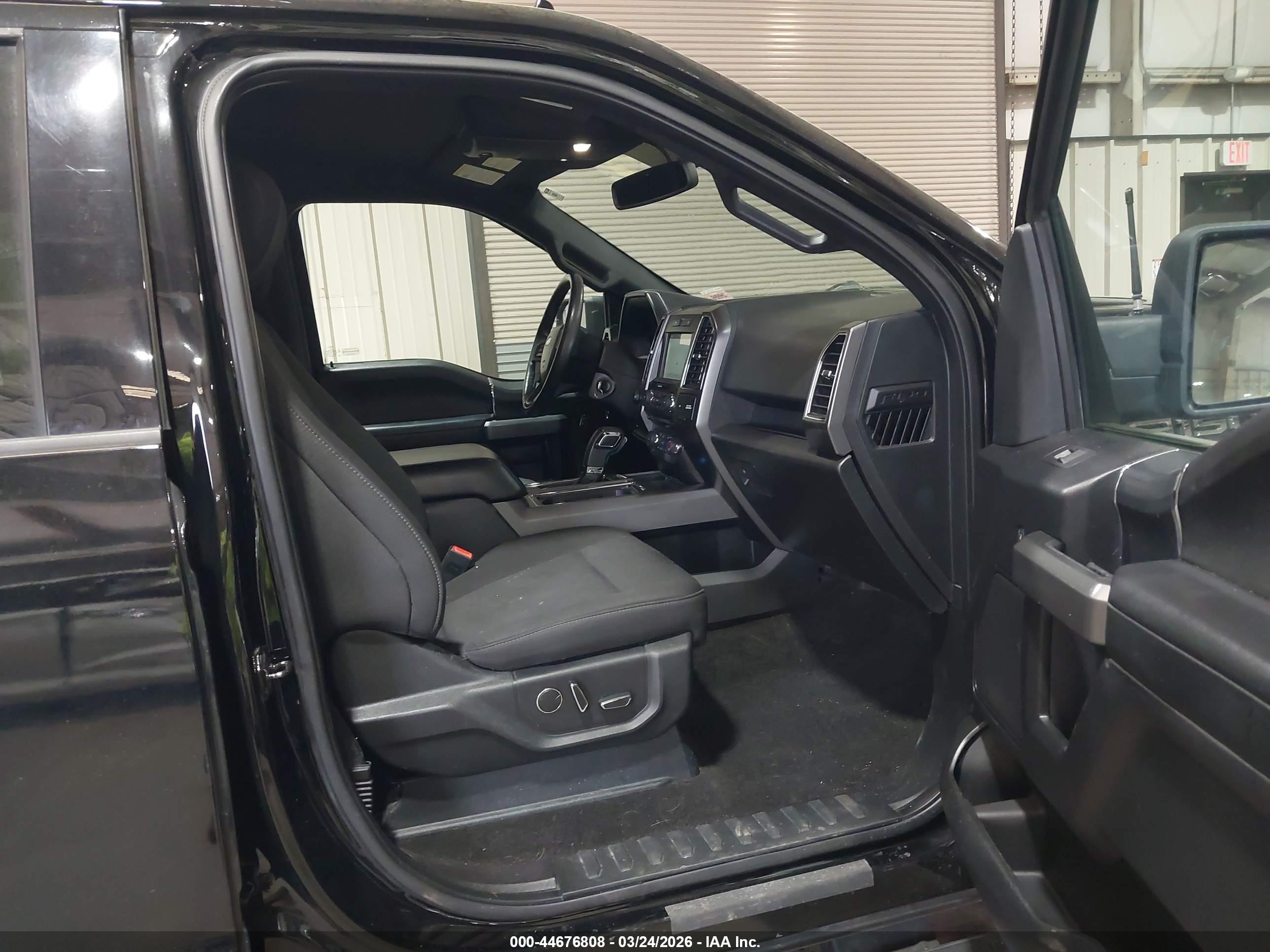 FORD F-150 image 5